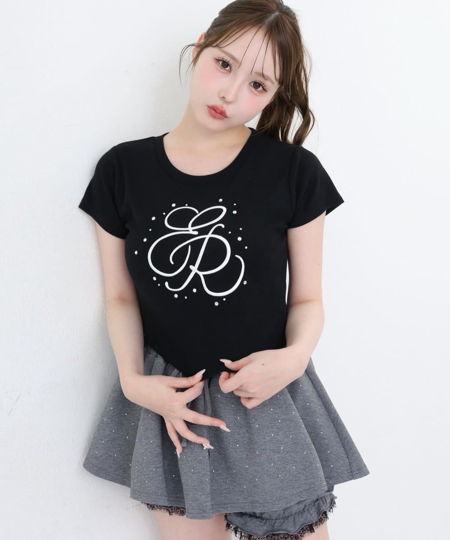 one after another NICE CLAUP(ワンアフターアナザー ナイスクラップ) ビジュー付きロゴ刺繍Tee