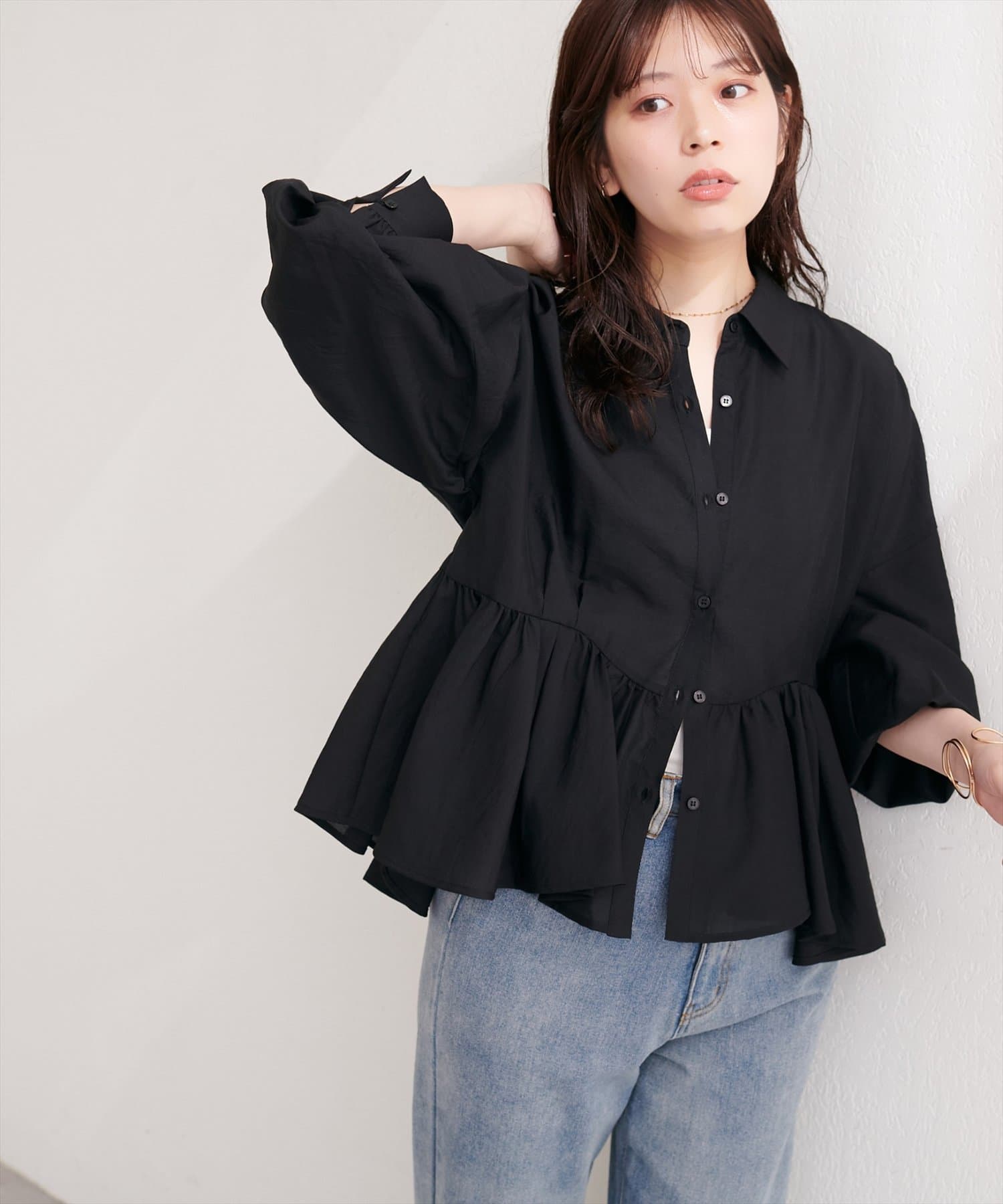 natural couture(ナチュラルクチュール) 【sherbet line】接触冷感ペプラムシアーギャザーブラウス