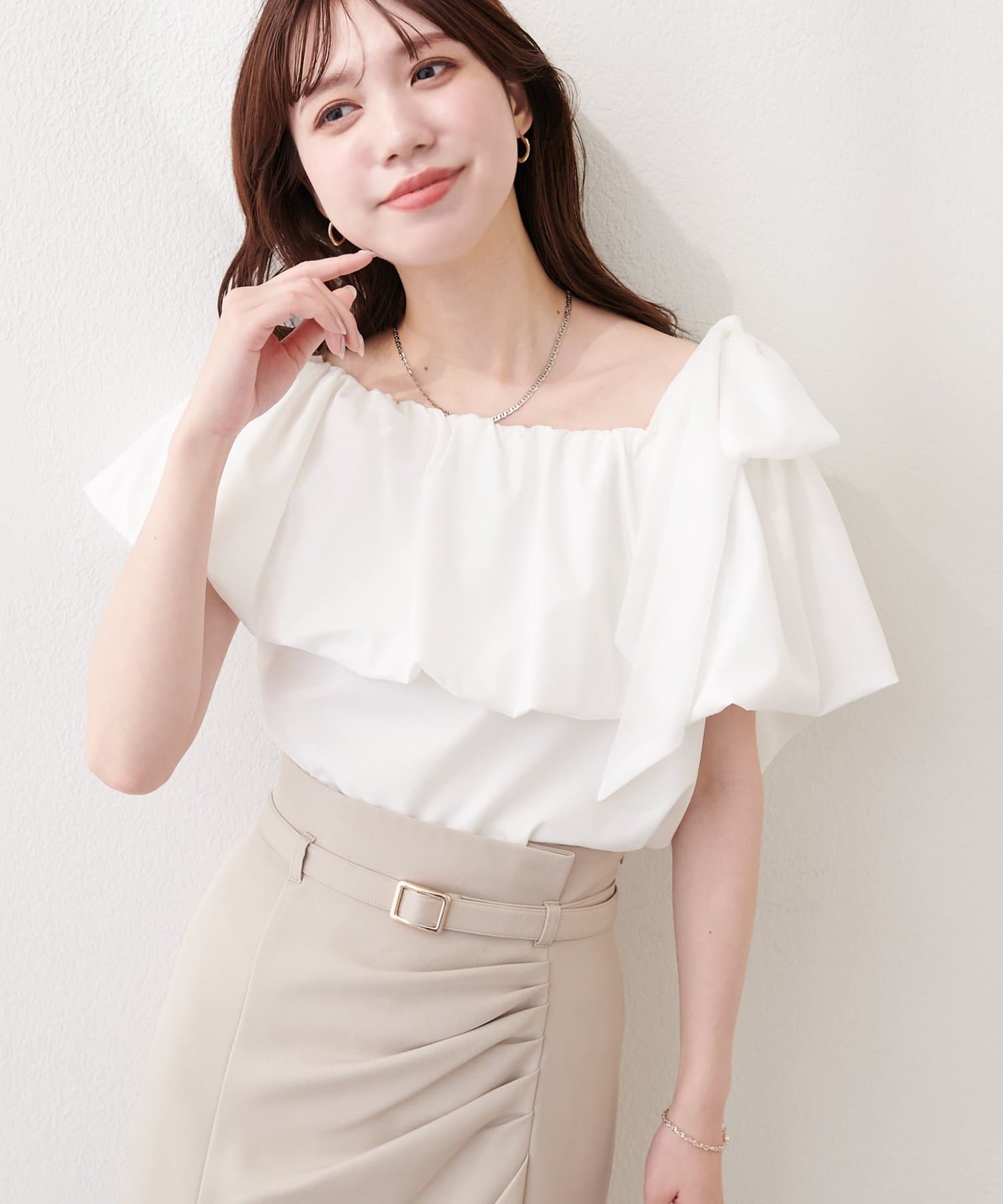 natural couture(ナチュラルクチュール) 〈mizukoto〉マルチWAYオフショルバルーンTOPS