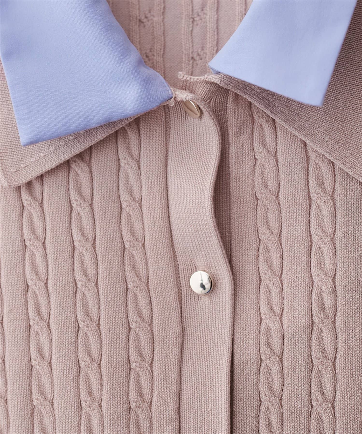 natural couture(ナチュラルクチュール) 衿付きケーブルノースリカーデ風TOPS