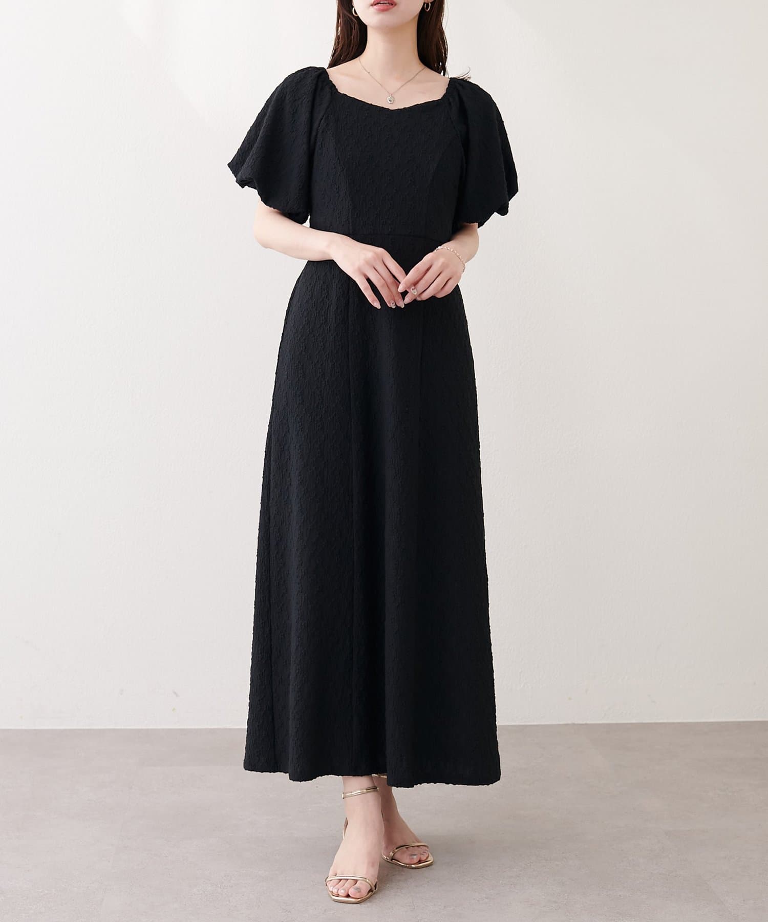 natural couture(ナチュラルクチュール) 〈mizu〉後ろねじりふくれジャガードワンピース