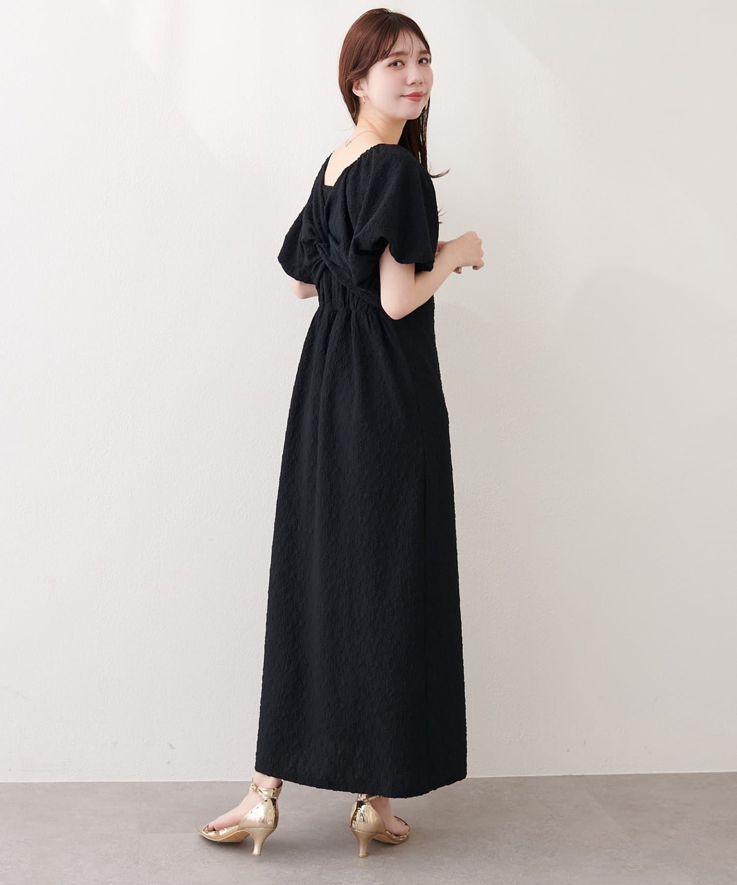 natural couture(ナチュラルクチュール) 〈mizu〉後ろねじりふくれジャガードワンピース