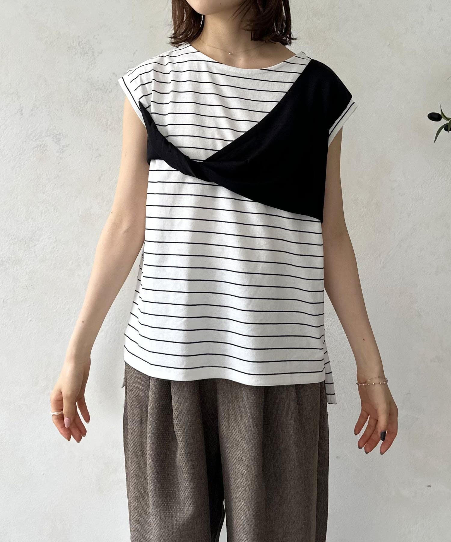 LOCUST(ローカスト) 【WEB限定】リボンモチーフボーダーTシャツ