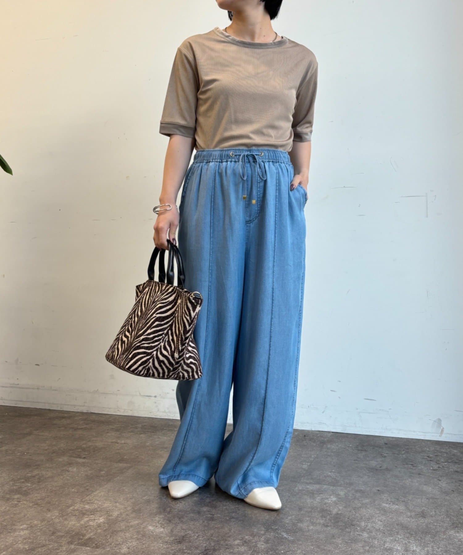 Jena　espace merveilleux(ジェナ　エスパスメルヴェイユ) テンセルデニムイージーパンツ