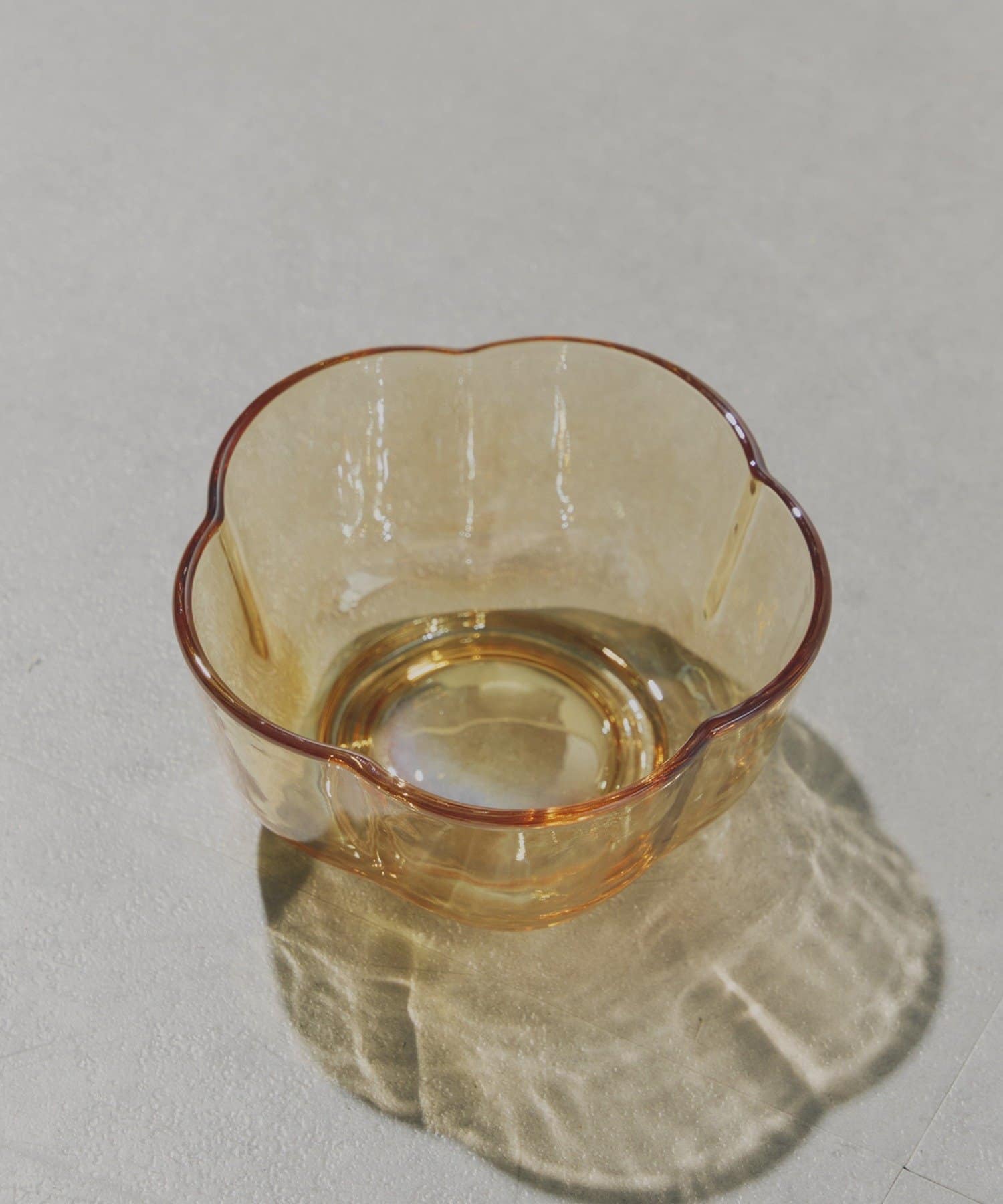 salut!(サリュ) ガラスフラワーボウル：11.5cm／GLASS ARTWARE
