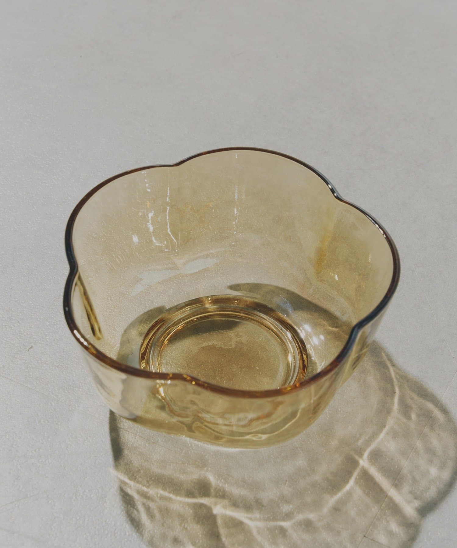 salut!(サリュ) ガラスフラワーボウル：15cm／GLASS ARTWARE