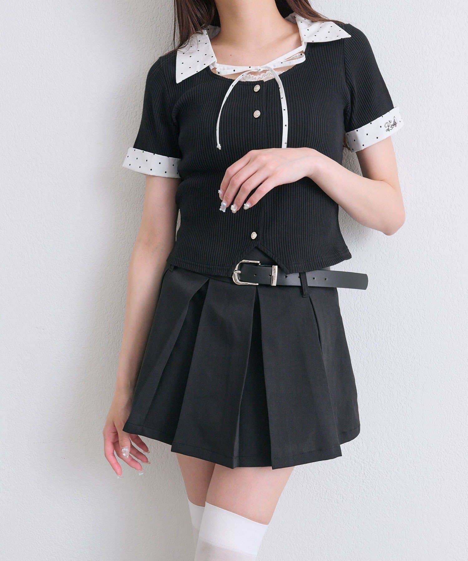 NICE CLAUP / OLIVE des OLIVE OUTLET(ナイスクラップ  / オリーブ デ オリーブ アウトレット) 【OLIVE des OLIVE】合皮ベルト付きプリーツスカート
