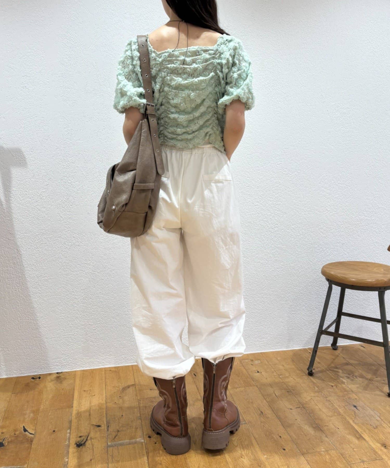 w closet(ダブルクローゼット) フラワーレースドロストブラウス 夏服