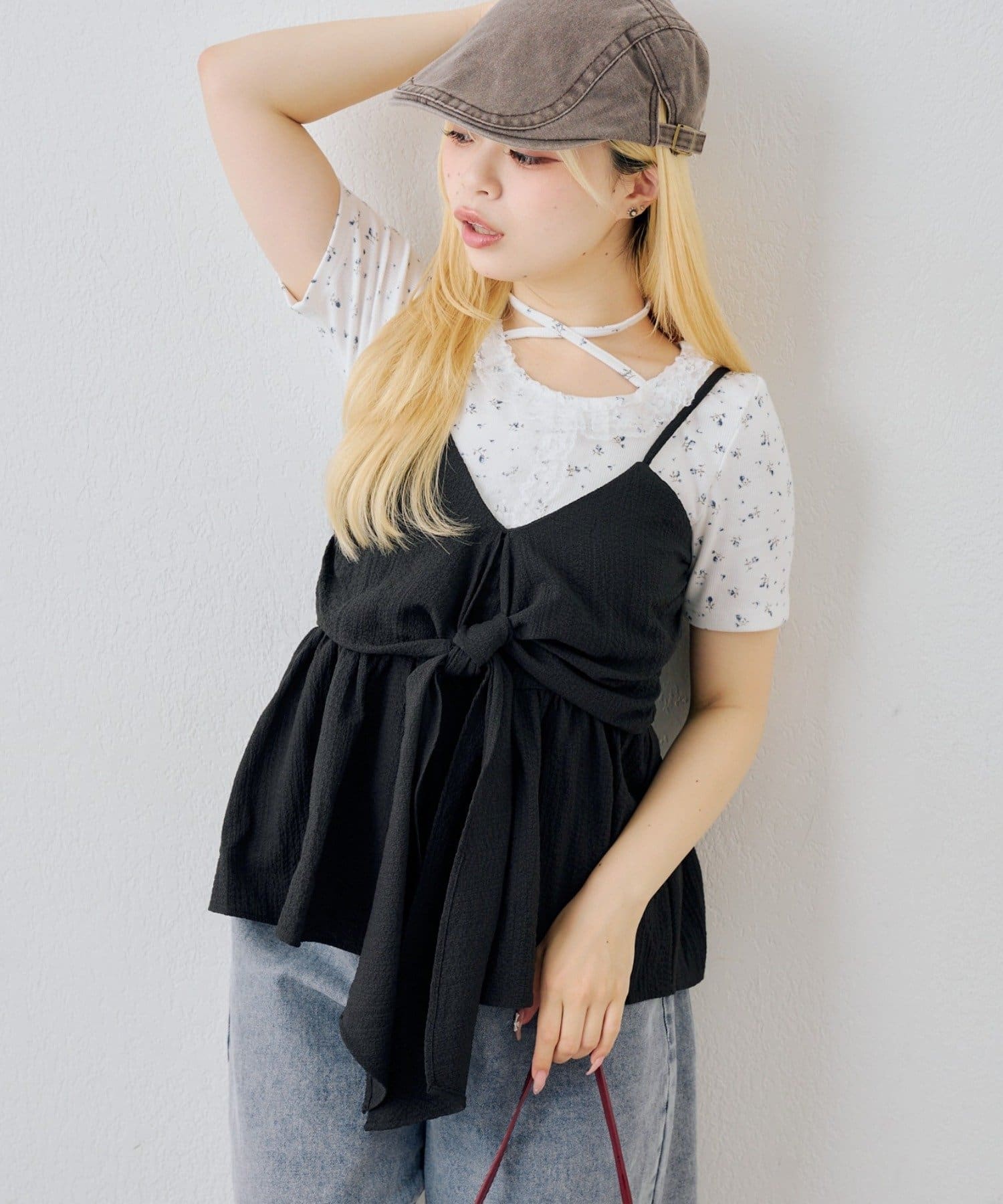 NICE CLAUP / OLIVE des OLIVE OUTLET(ナイスクラップ  / オリーブ デ オリーブ アウトレット) 【continuer】フロントリボンキャミブラウス