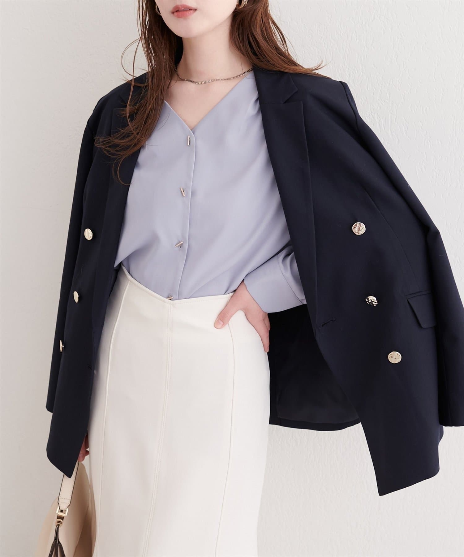 NICE CLAUP / OLIVE des OLIVE OUTLET(ナイスクラップ  / オリーブ デ オリーブ アウトレット) 【natural couture】プチプラバー釦とろみブラウス