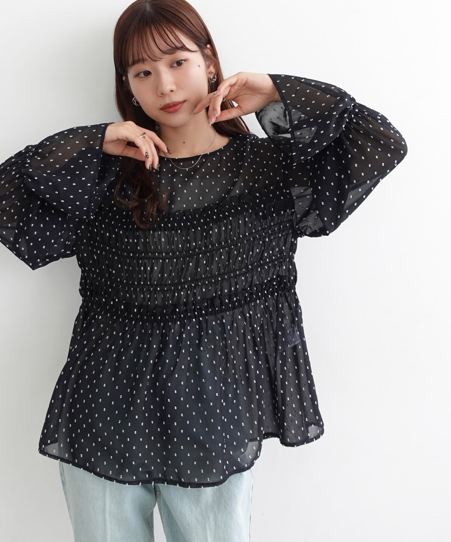 DISCOAT(ディスコート) シアードット刺繍ブラウス
