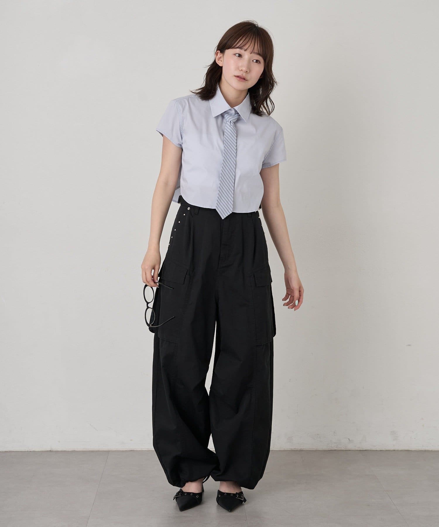 mline(エムライン) [mline]ネクタイ付き 半袖シャツ