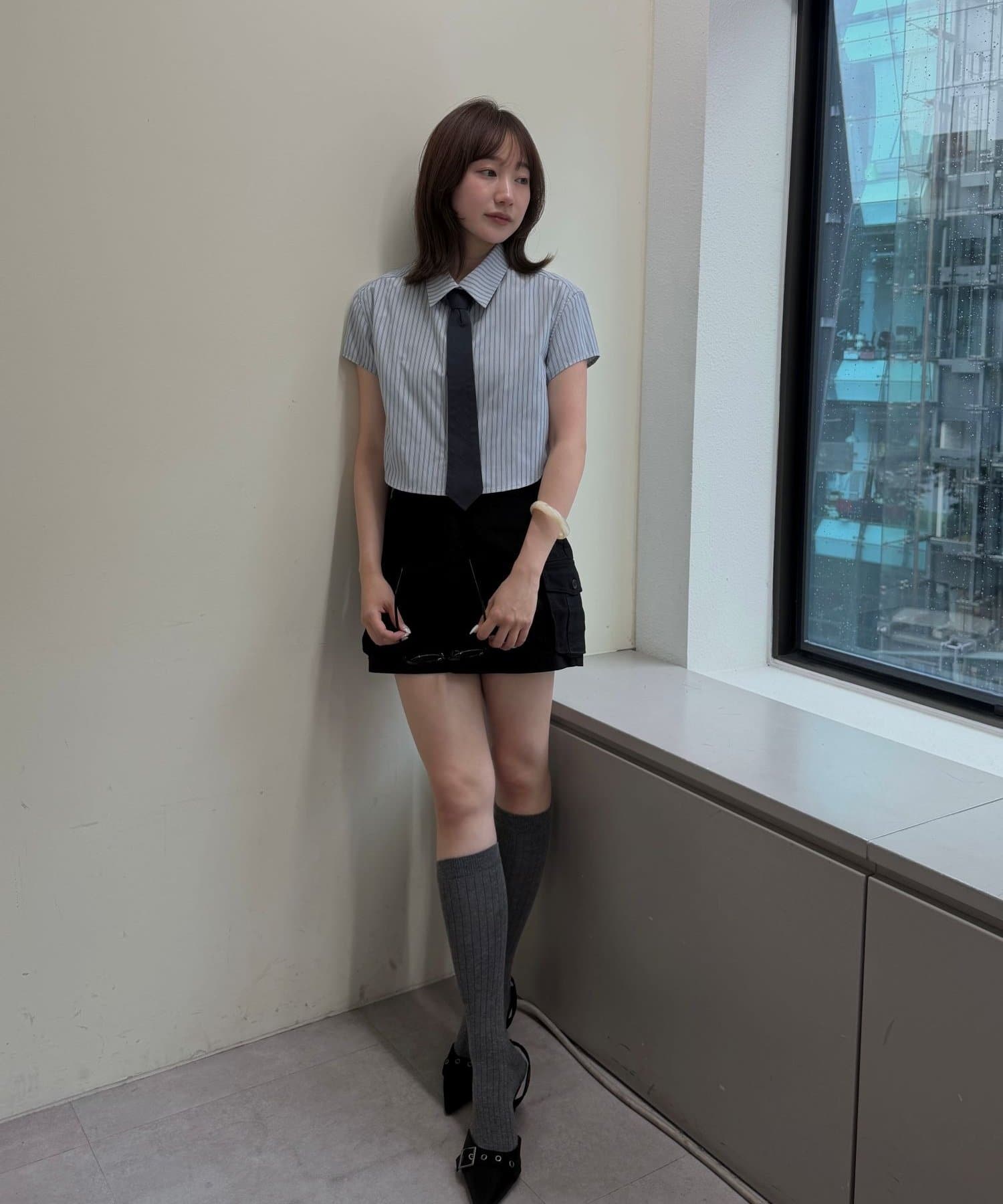 mline(エムライン) [mline]ネクタイ付き 半袖シャツ