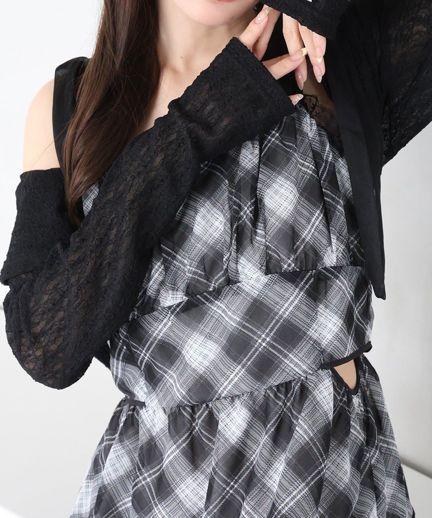 NICE CLAUP / OLIVE des OLIVE OUTLET(ナイスクラップ  / オリーブ デ オリーブ アウトレット) 【one after another】ロゴプレート付きフーディーボレロ