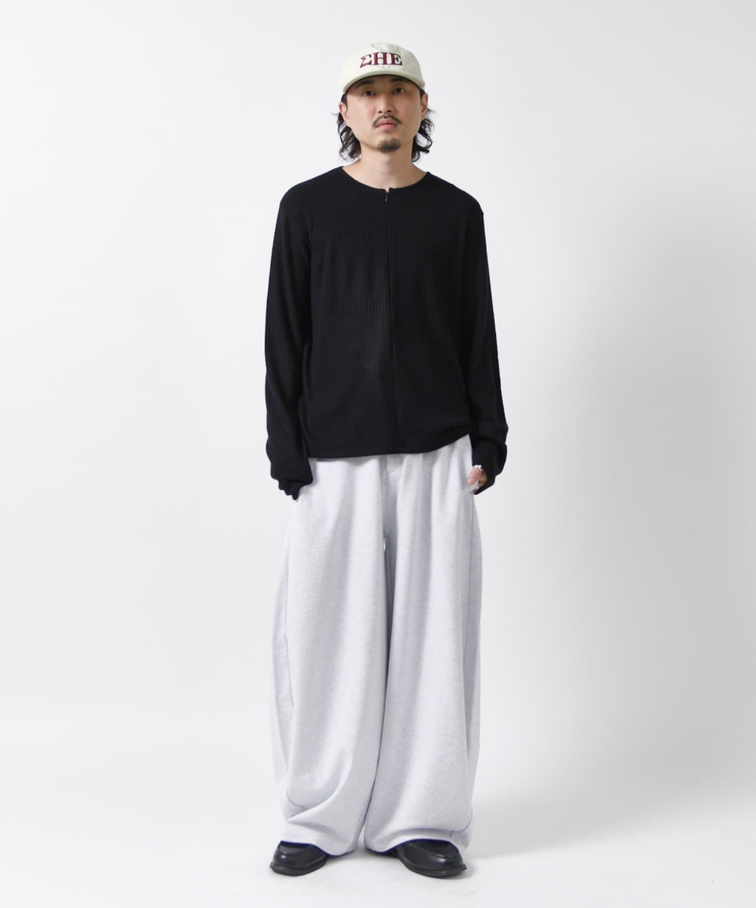Lui's(ルイス) ハーフジップコンパクトリブニット
