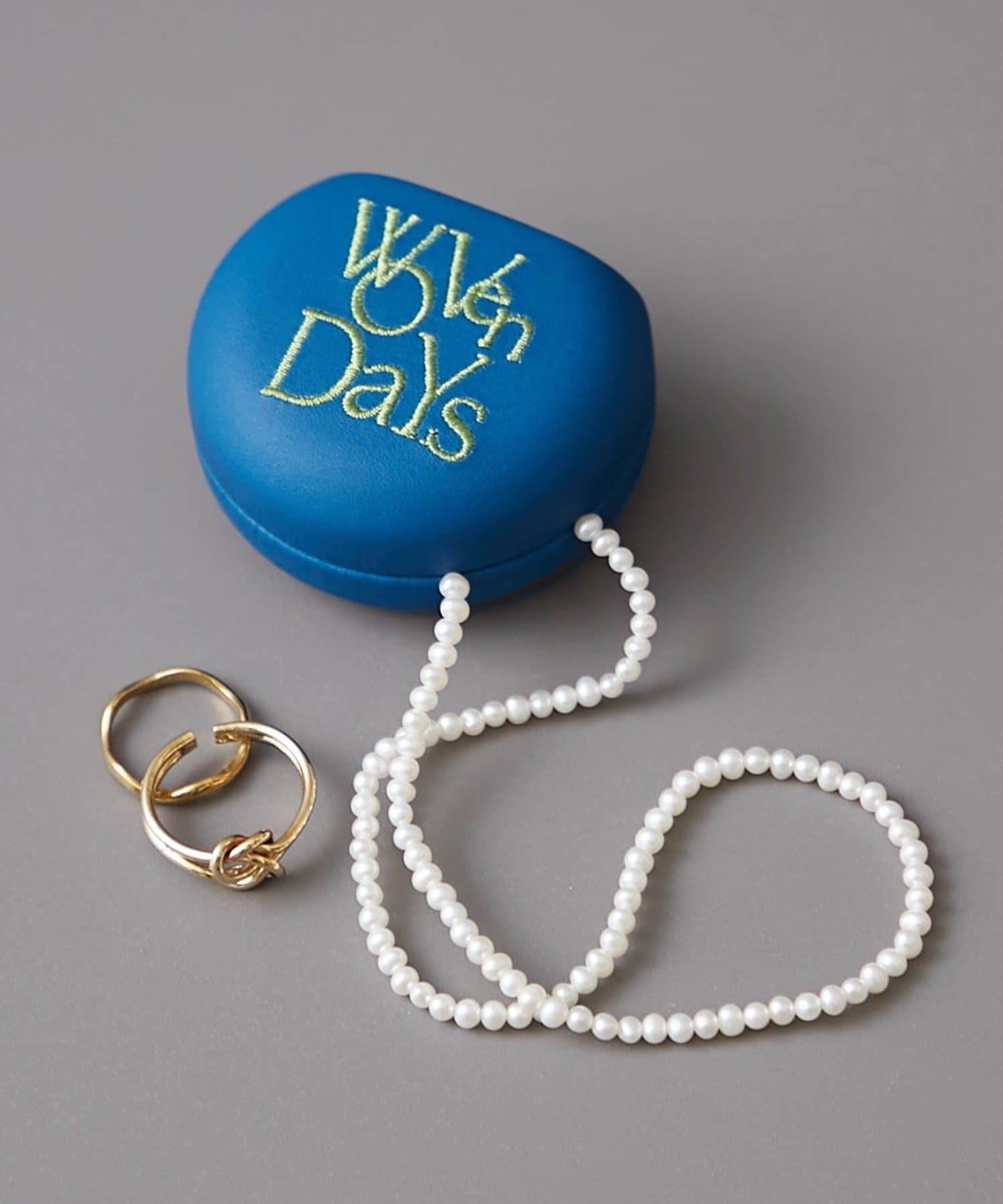 BIRTHDAY BAR(バースデイバー) WOVEN DAYS accessory case　アクセサリーケース