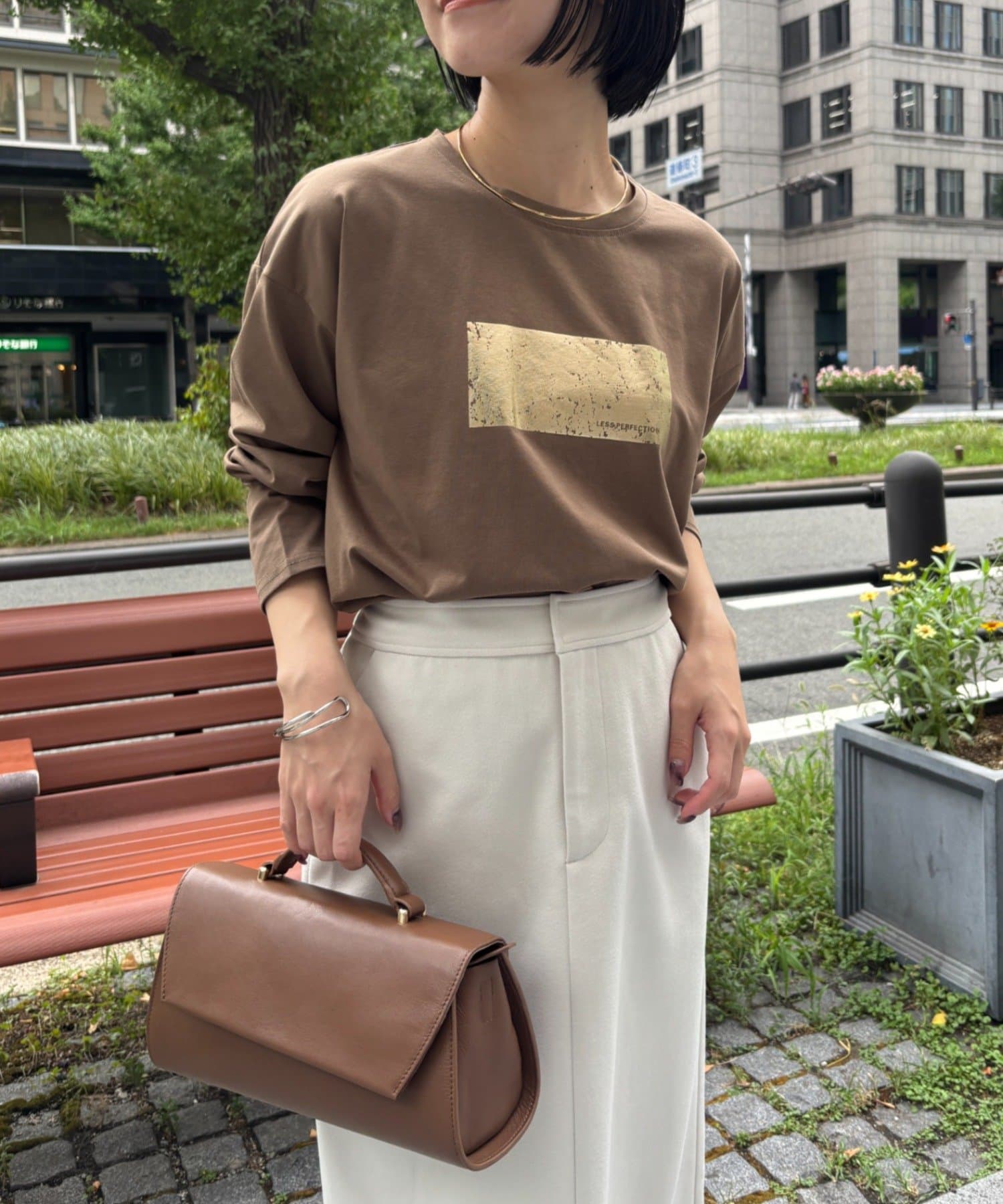 Jena　espace merveilleux(ジェナ　エスパスメルヴェイユ) 箔プリントカットソー