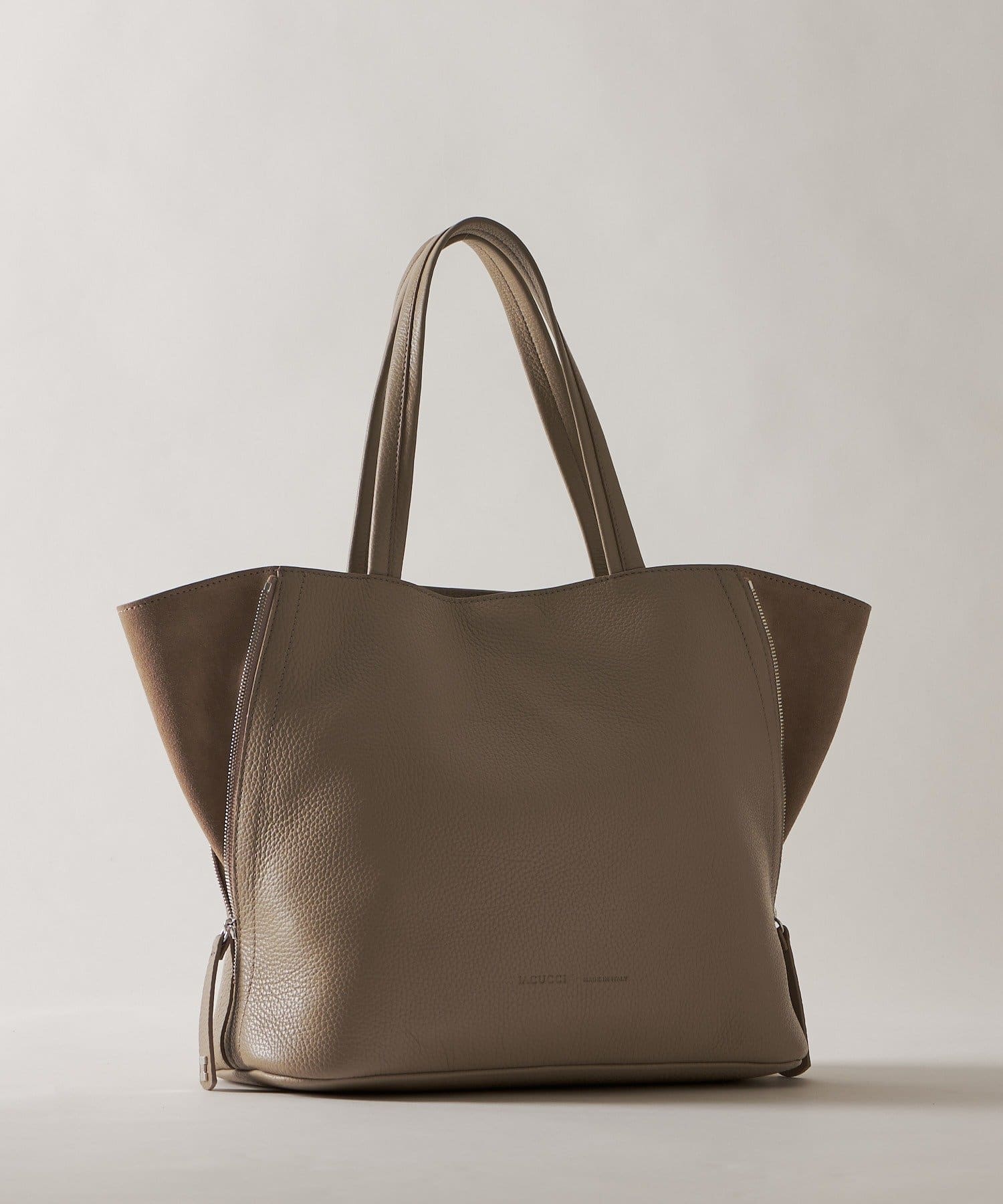 IACUCCI(イアクッチ) 【coming soon】トラット SUEDE/CERVO