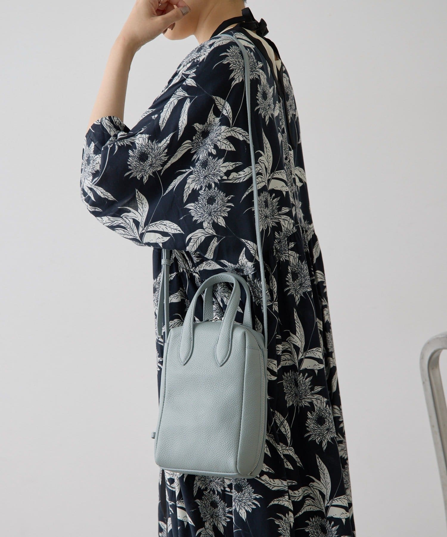 ear PAPILLONNER(イア パピヨネ) ペットボトルが入る！縦型ミニポシェットバッグ《本革/2way》