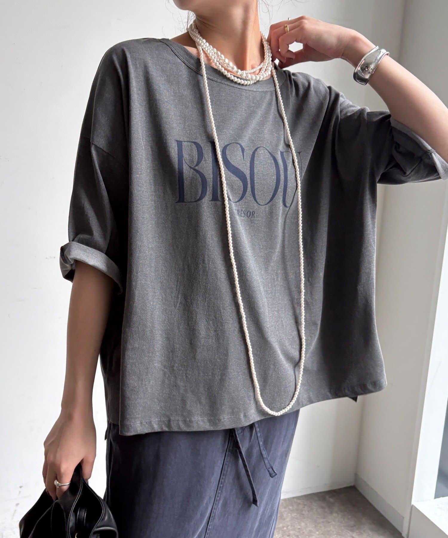 DOUDOU(ドゥドゥ) 【WEB限定】ピグメントロゴTEE