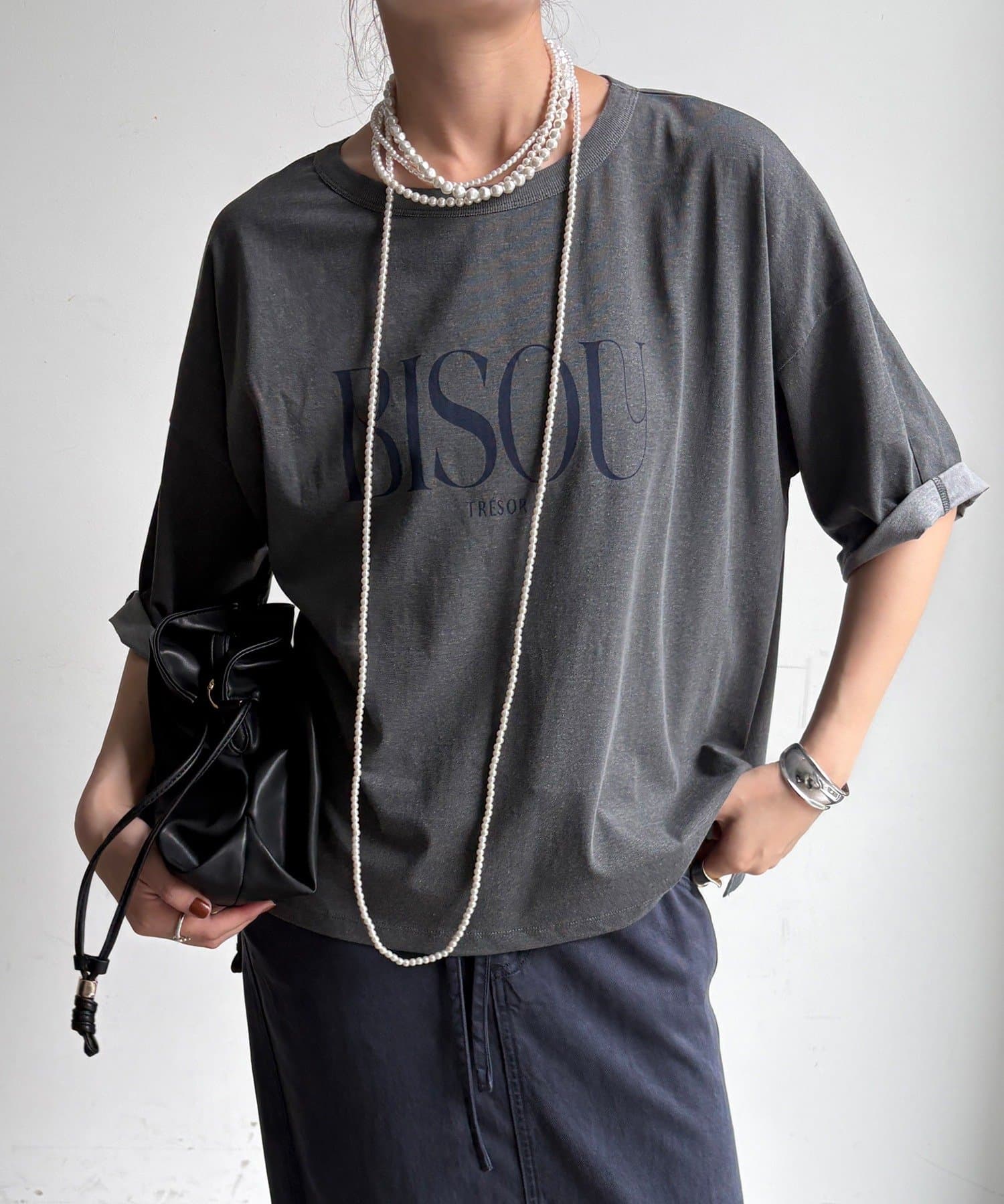 DOUDOU(ドゥドゥ) 【WEB限定】ピグメントロゴTEE