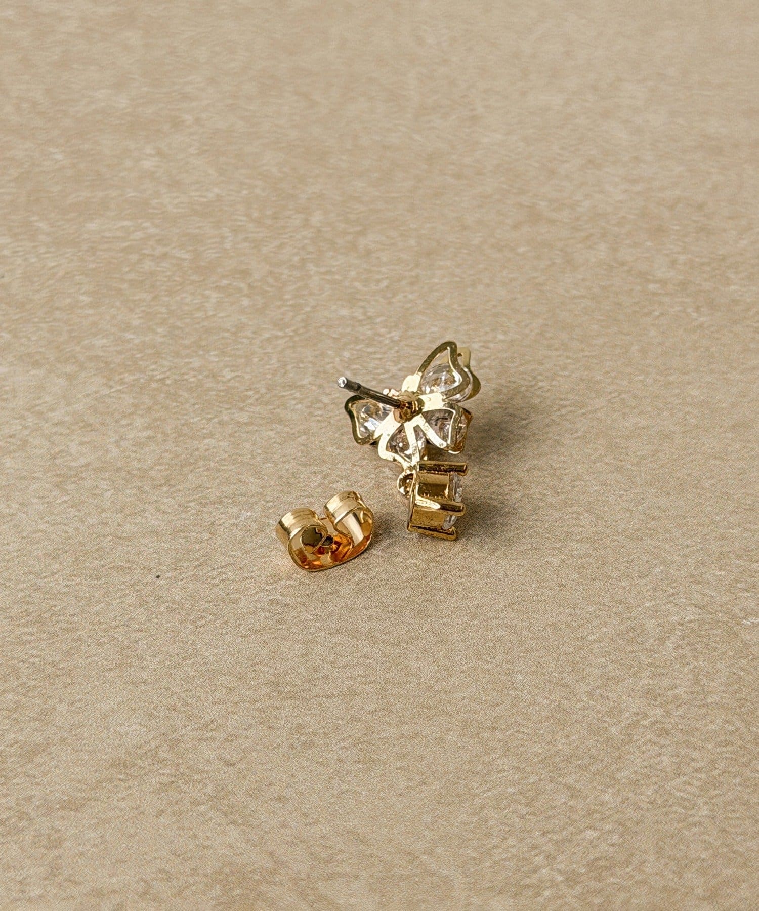 3COINS(スリーコインズ) キラキラリボンピアス