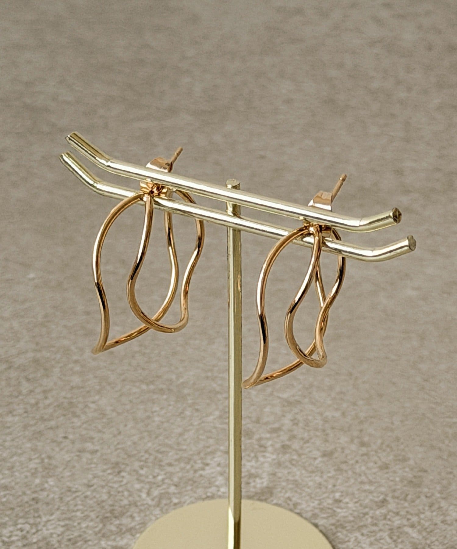 3COINS(スリーコインズ) ナミフープピアス