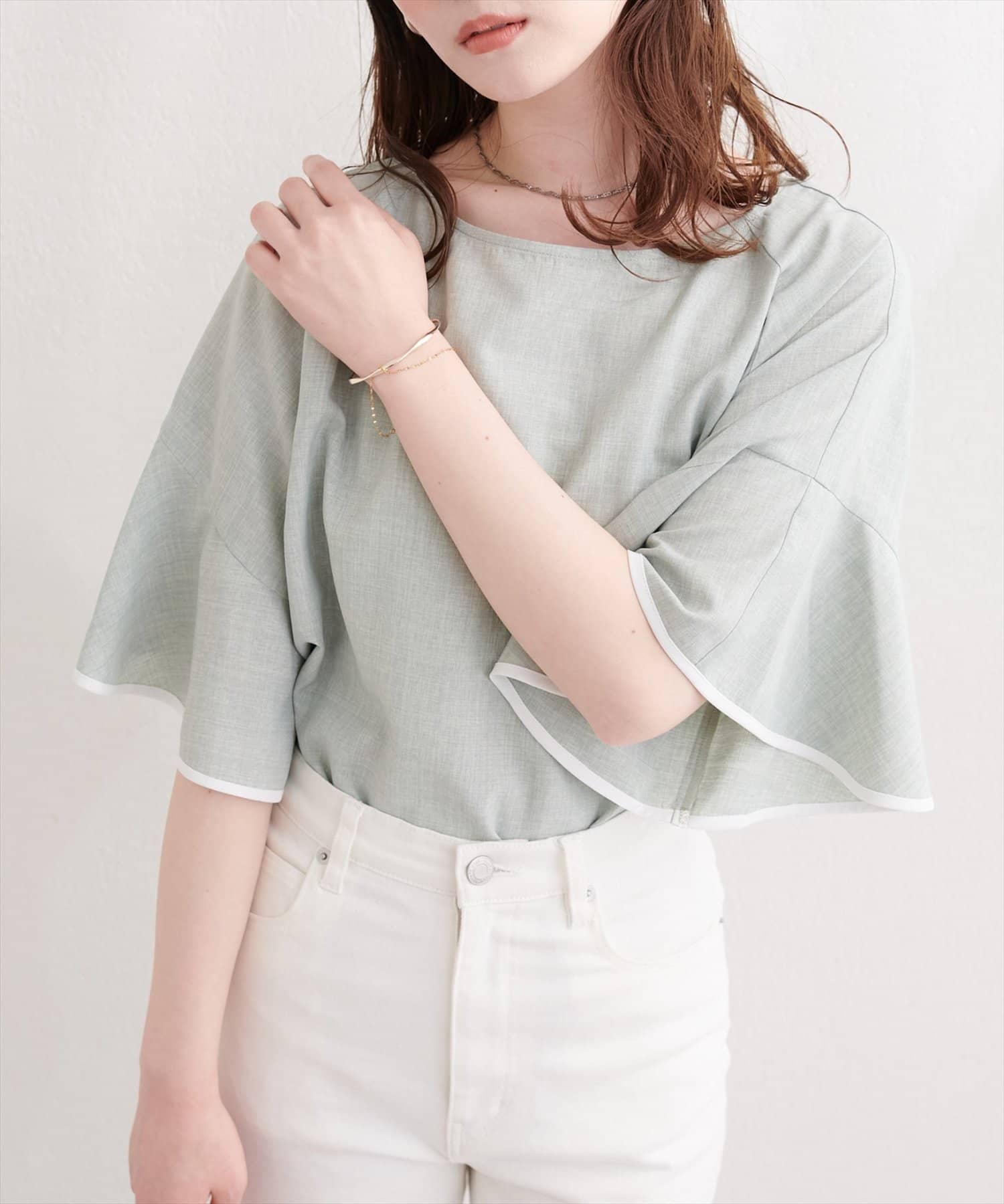 natural couture(ナチュラルクチュール) 麻調合繊ラッフルスリーブブラウス