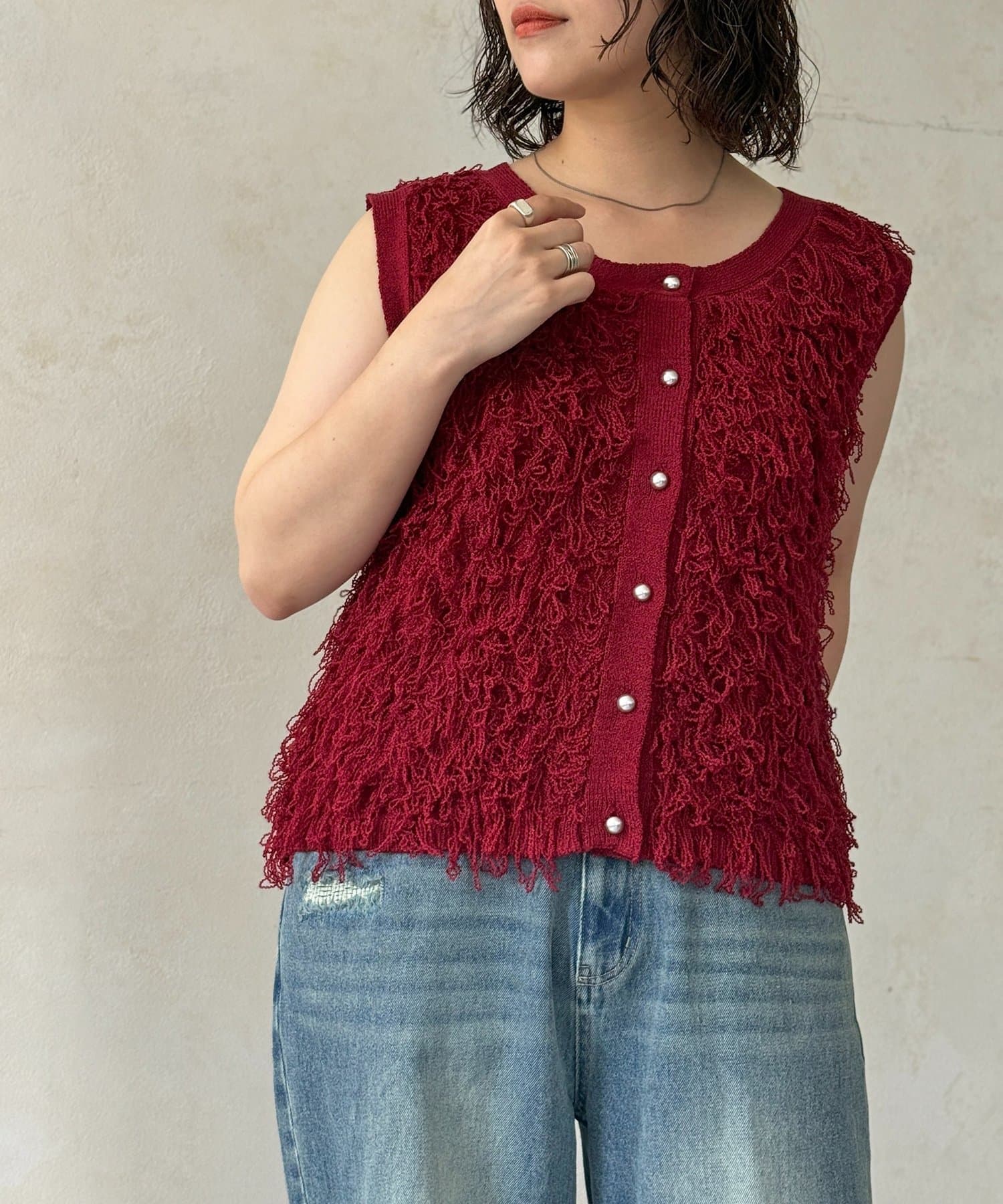 CPCM(シーピーシーエム) シルバーボタンループニットベスト
