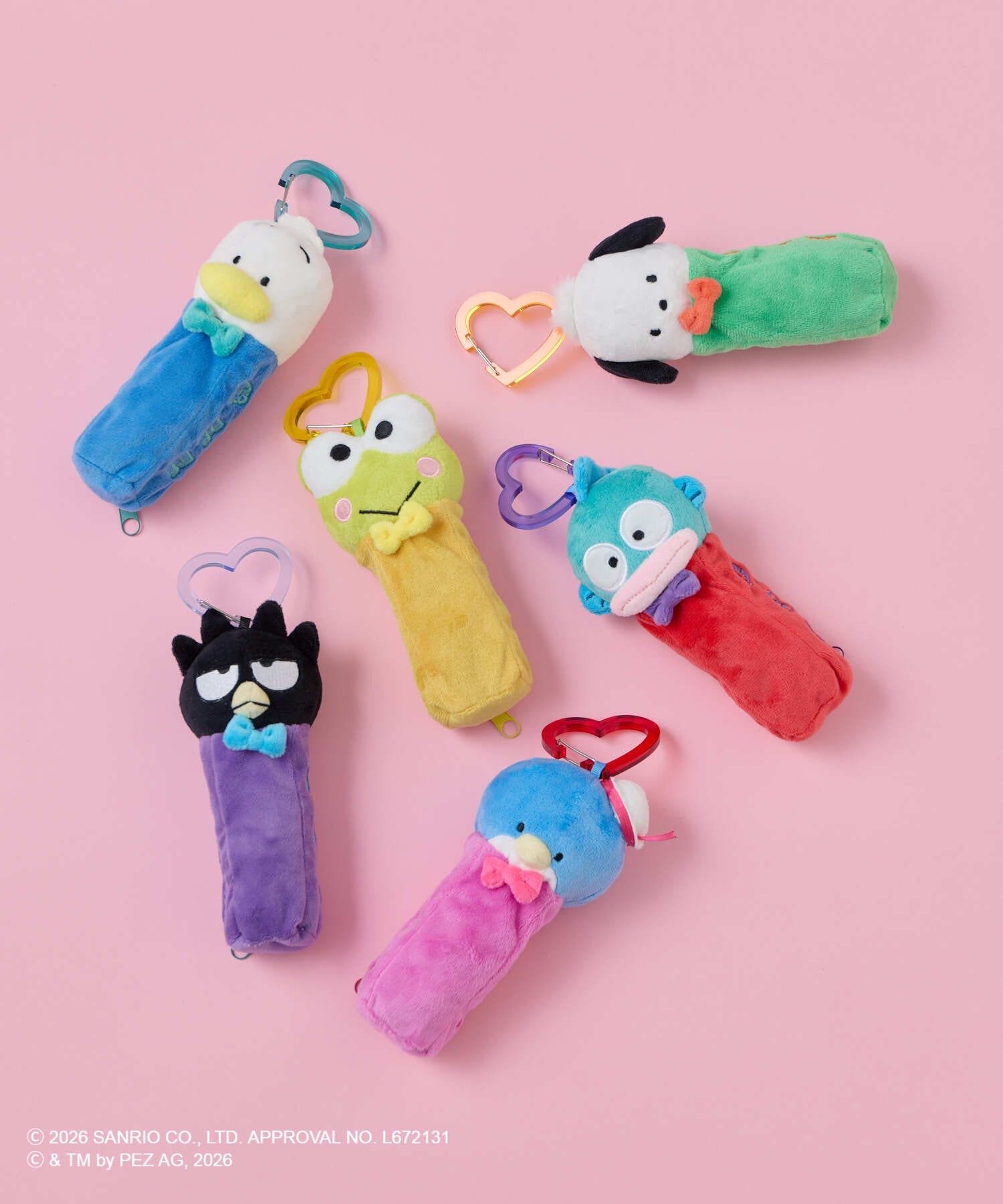 ear PAPILLONNER(イア パピヨネ) 【はぴだんぶい×PEZ(ペッツ) ×ear】　カラビナ付きぬいポーチチャーム
