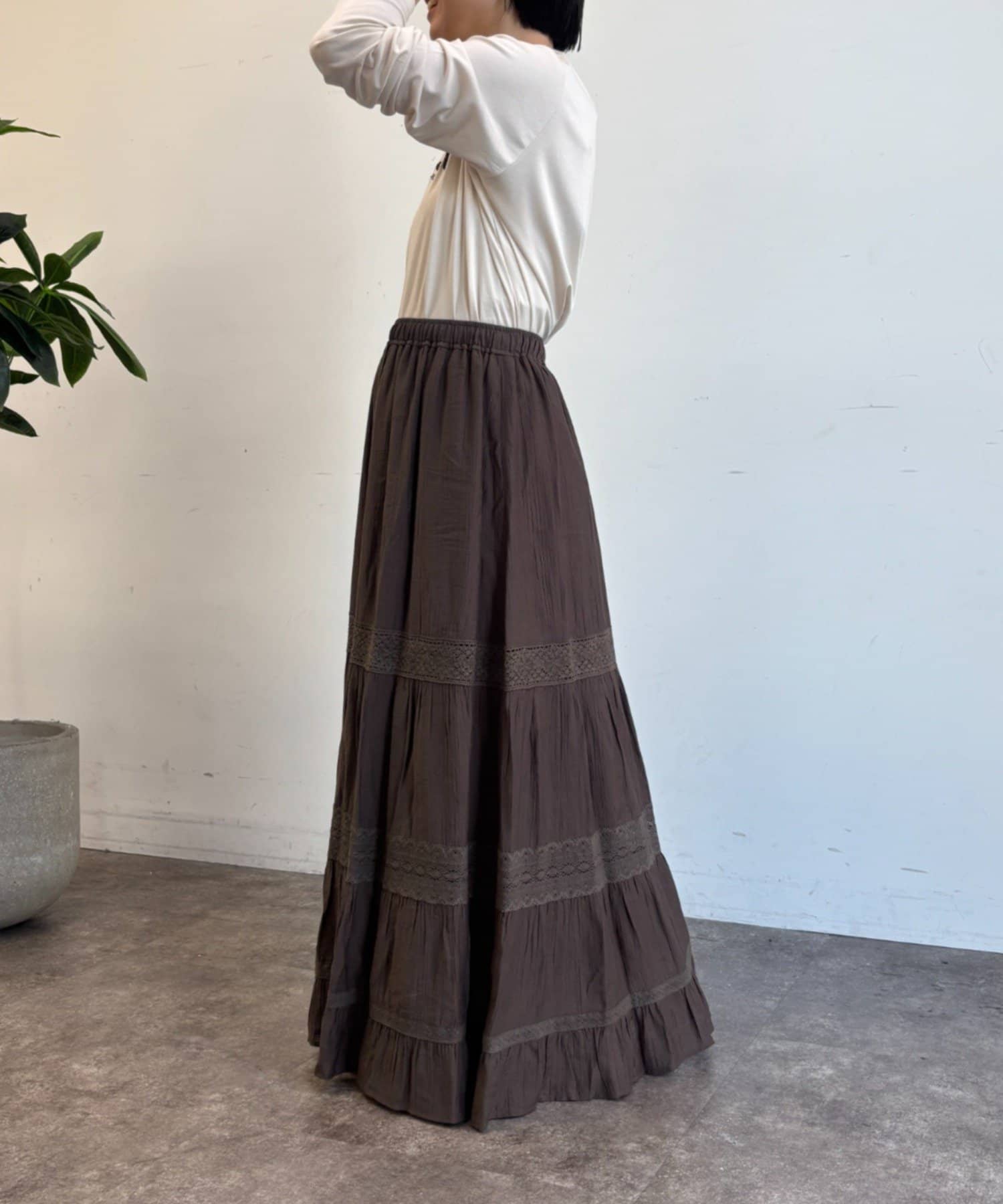 Jena　espace merveilleux(ジェナ　エスパスメルヴェイユ) レースティアードスカート