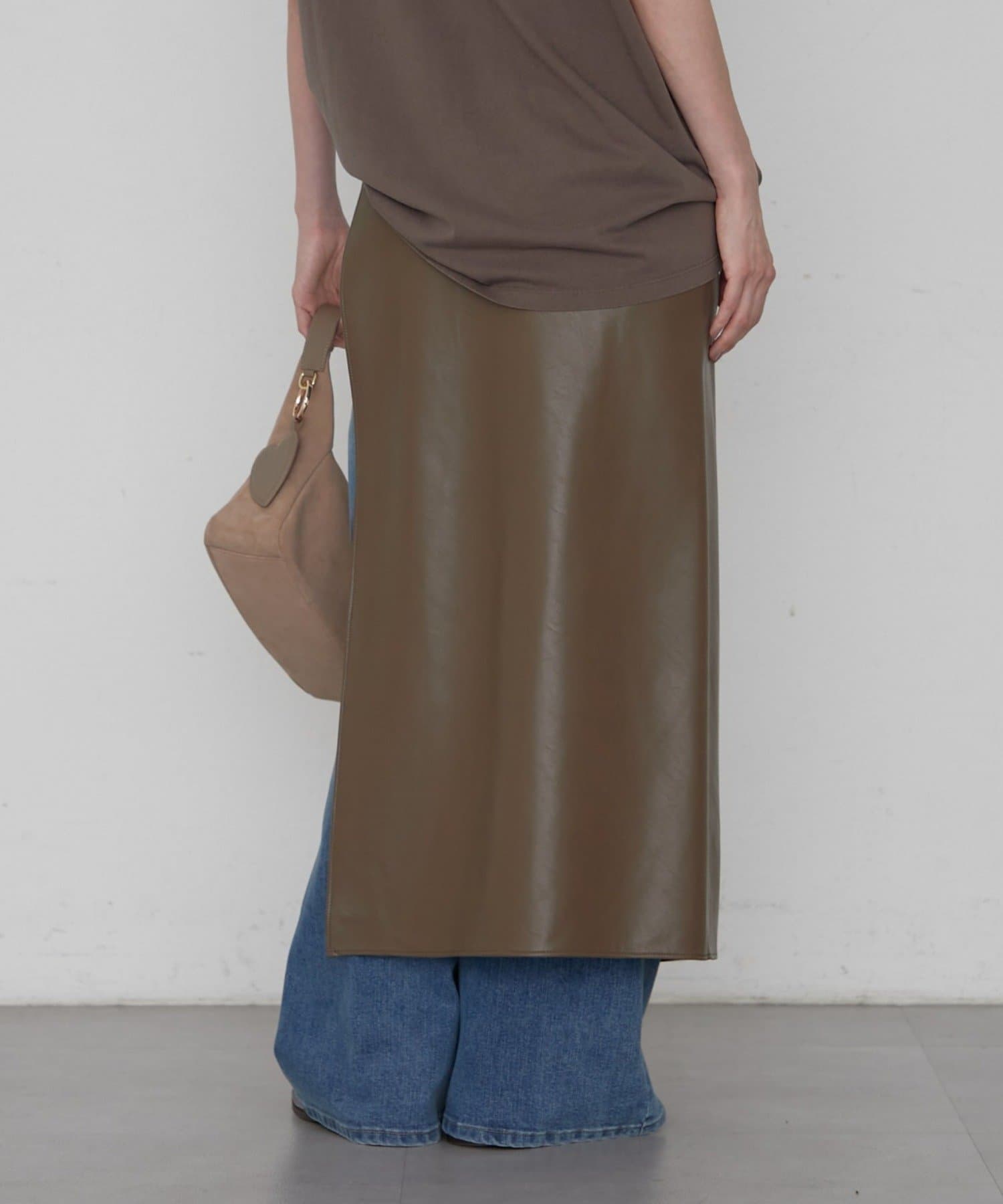 LOUNGEDRESS(ラウンジドレス) フェイクレザーラップスカート