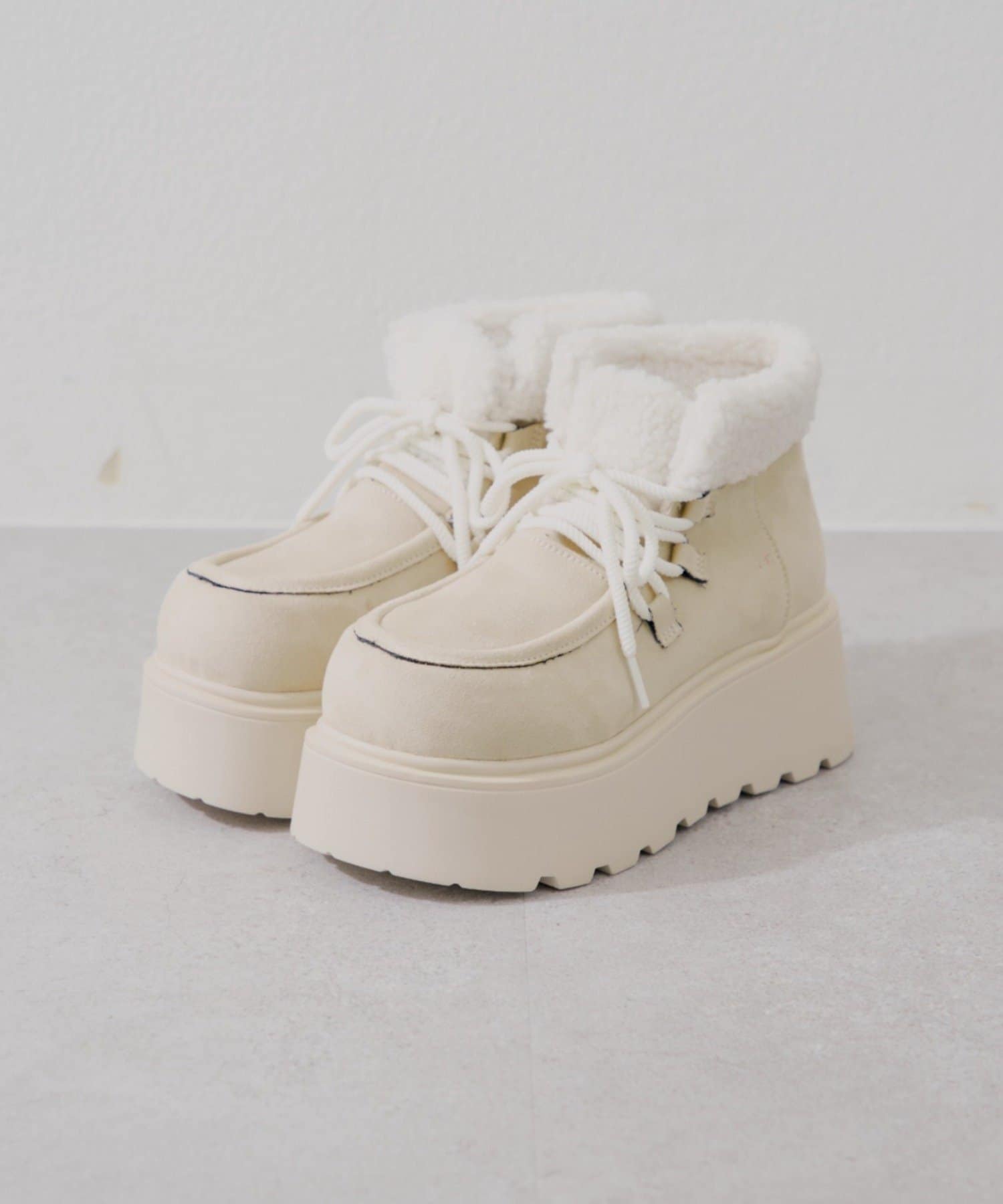 NICE CLAUP / OLIVE des OLIVE OUTLET(ナイスクラップ  / オリーブ デ オリーブ アウトレット) 【RMAF】厚底デザインなので、スタイルアップも叶う優秀ブーツ♪