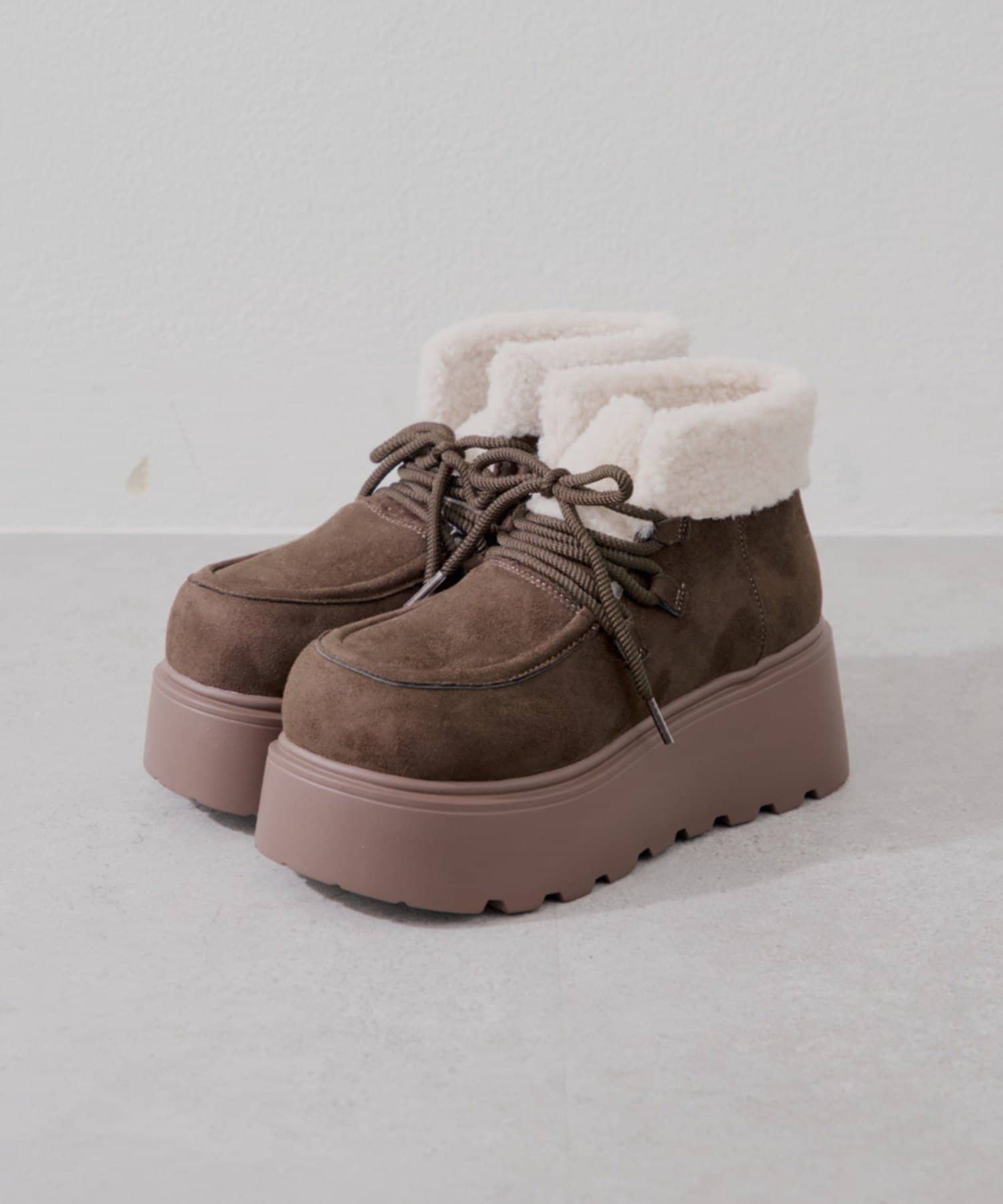 NICE CLAUP / OLIVE des OLIVE OUTLET(ナイスクラップ  / オリーブ デ オリーブ アウトレット) 【RMAF】厚底デザインなので、スタイルアップも叶う優秀ブーツ♪