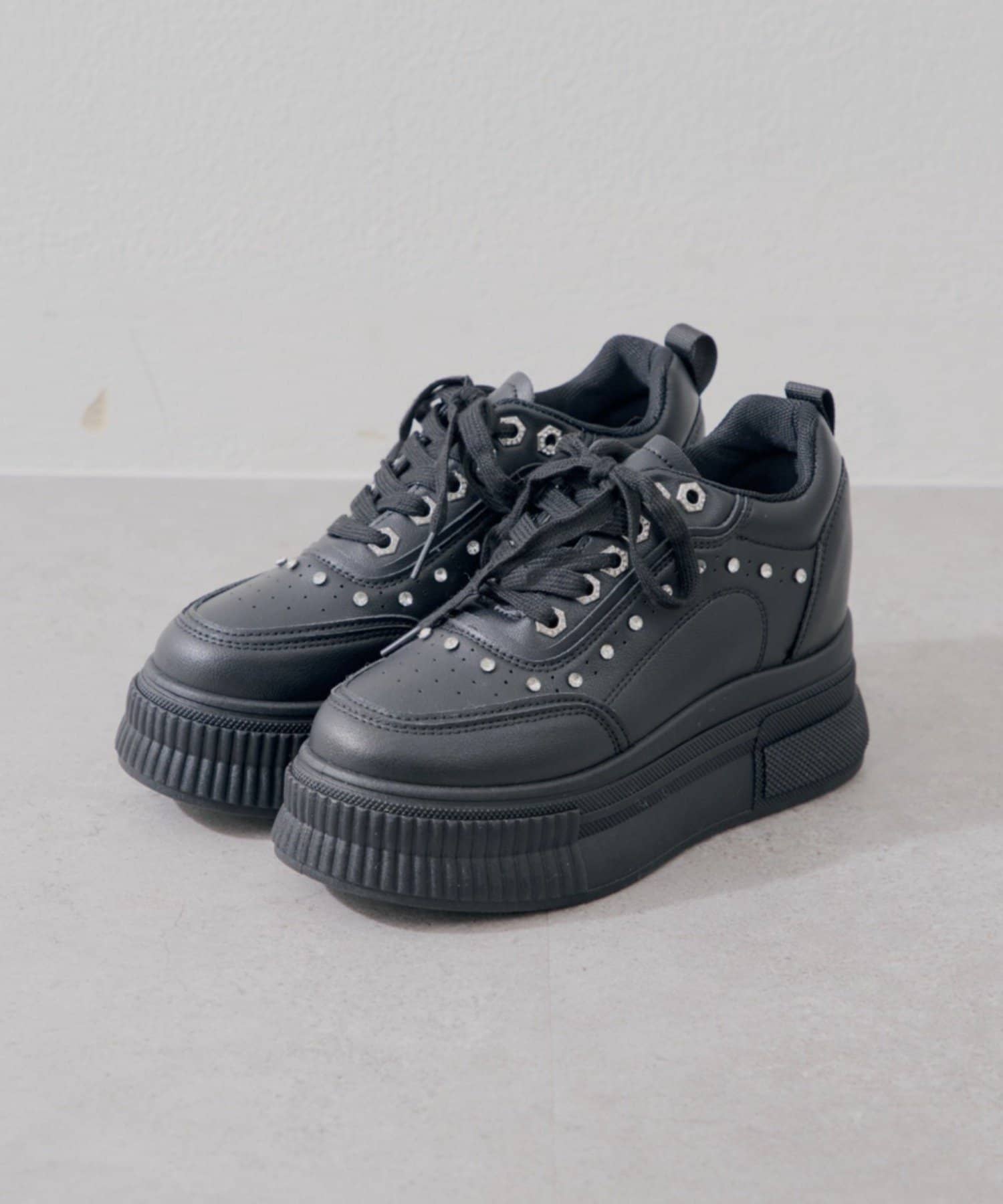 NICE CLAUP / OLIVE des OLIVE OUTLET(ナイスクラップ  / オリーブ デ オリーブ アウトレット) 【RMAF】ビジューパーツがきらめく厚底スニーカー