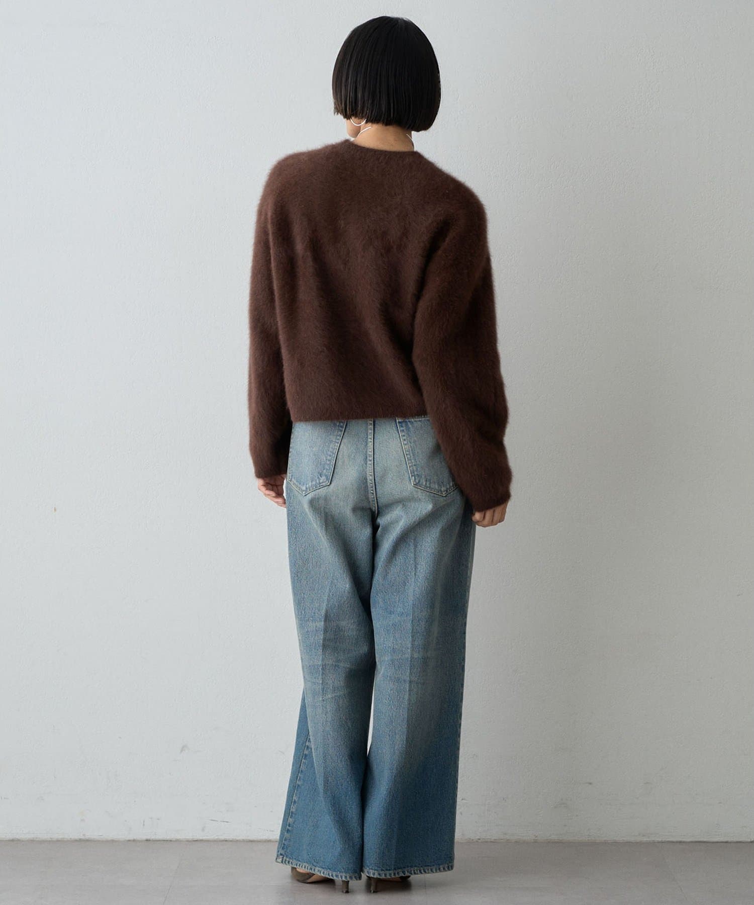 Whim Gazette(ウィム ガゼット) カシミヤ混ファークルーネックニットプルオーバー