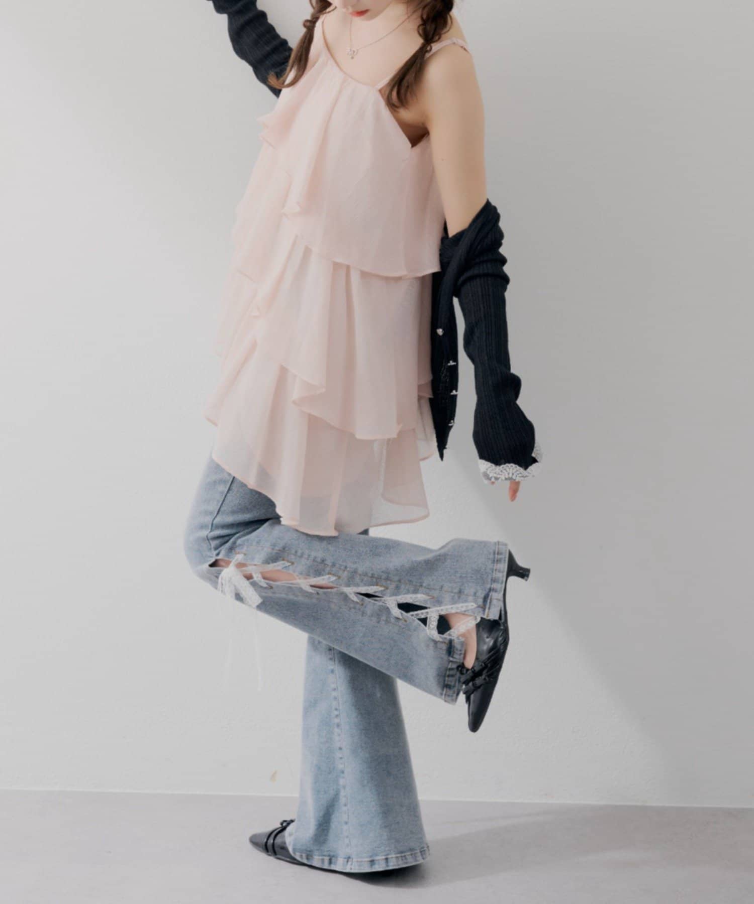 NICE CLAUP / OLIVE des OLIVE OUTLET(ナイスクラップ  / オリーブ デ オリーブ アウトレット) 【continuer】圧倒的な美脚・脚長効果を叶える、レースアップフレアデニム