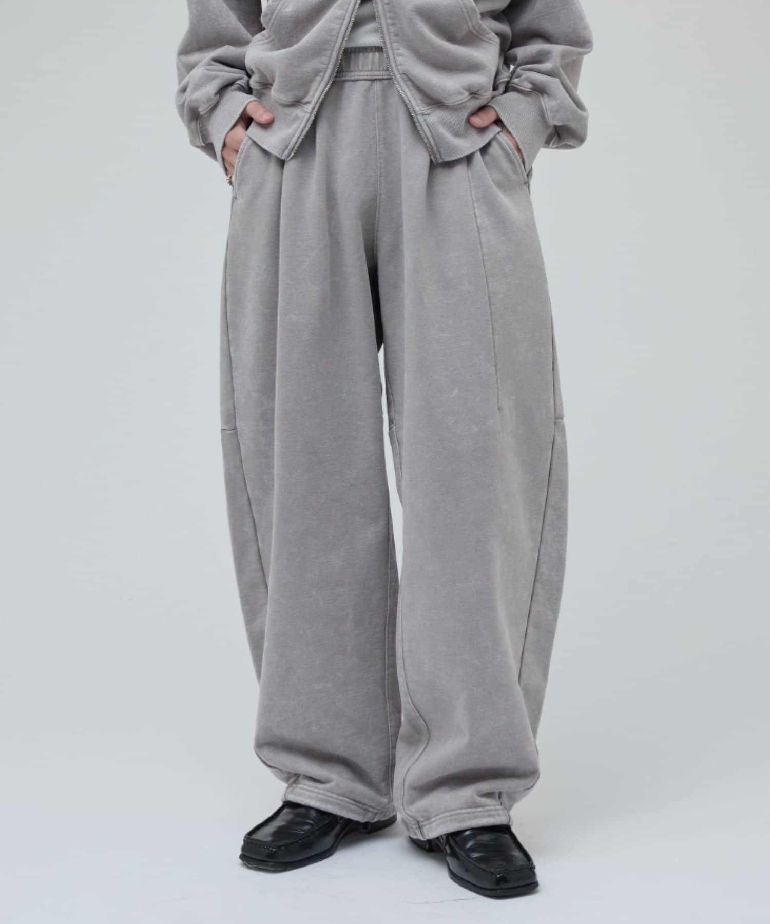 Lui's(ルイス) ROUND SWEAT VOLUME PANTS