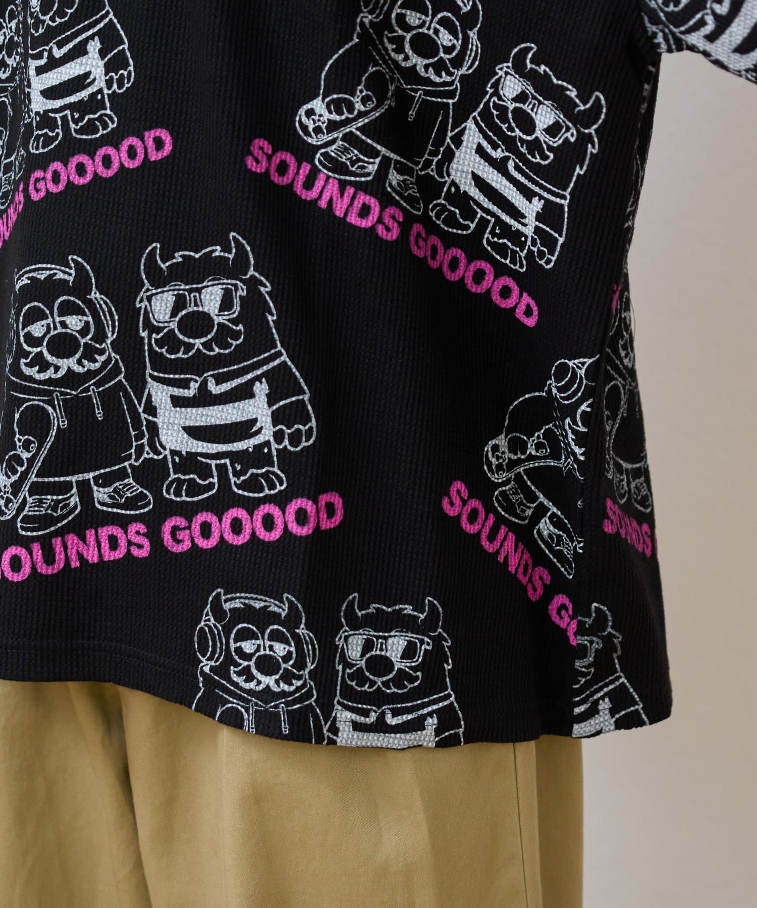 CIAOPANIC TYPY(チャオパニックティピー) 【SOUNDS GOOOOD】モンスター総柄ワッフルプリントロンTEE