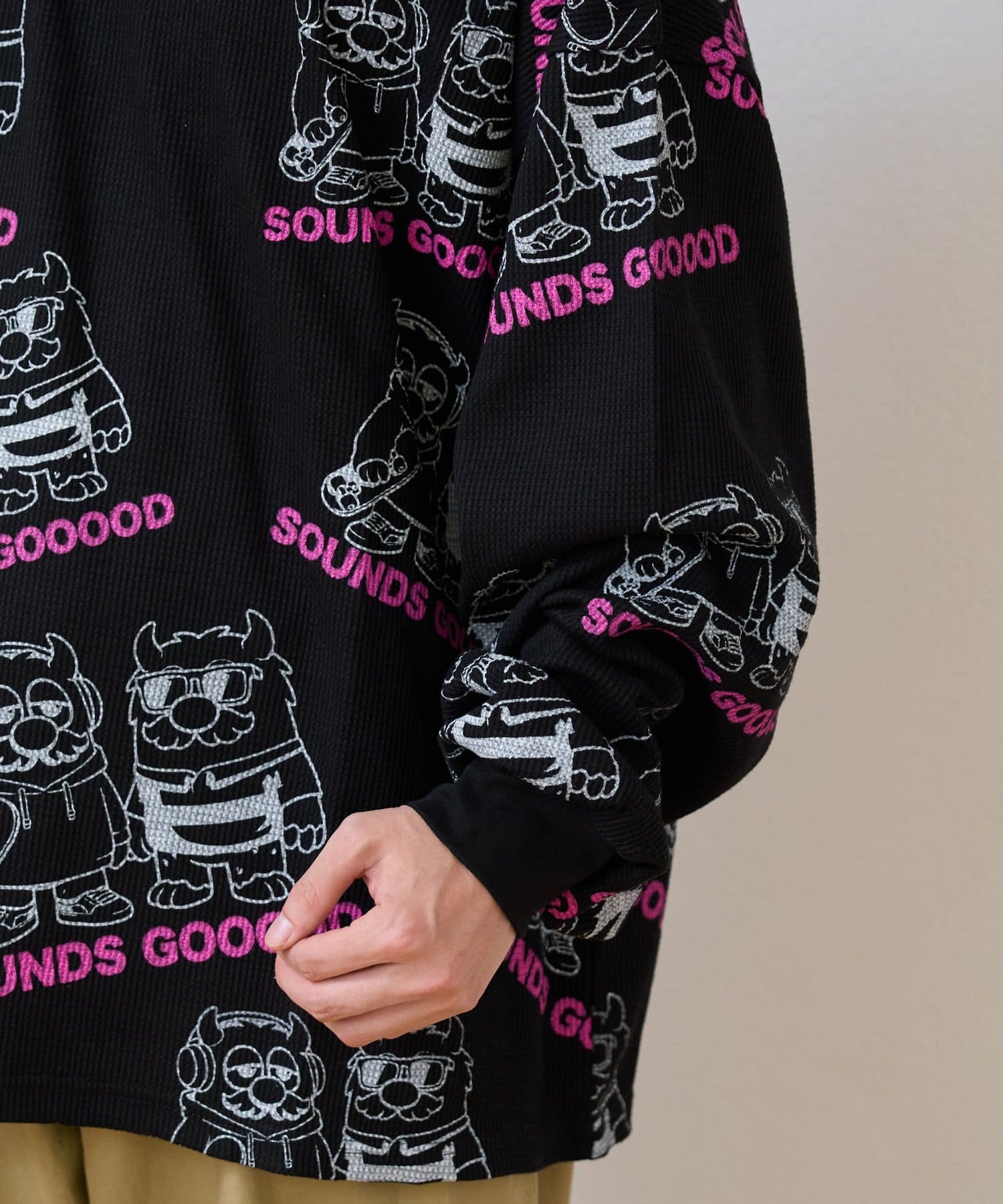 CIAOPANIC TYPY(チャオパニックティピー) 【SOUNDS GOOOOD】モンスター総柄ワッフルプリントロンTEE
