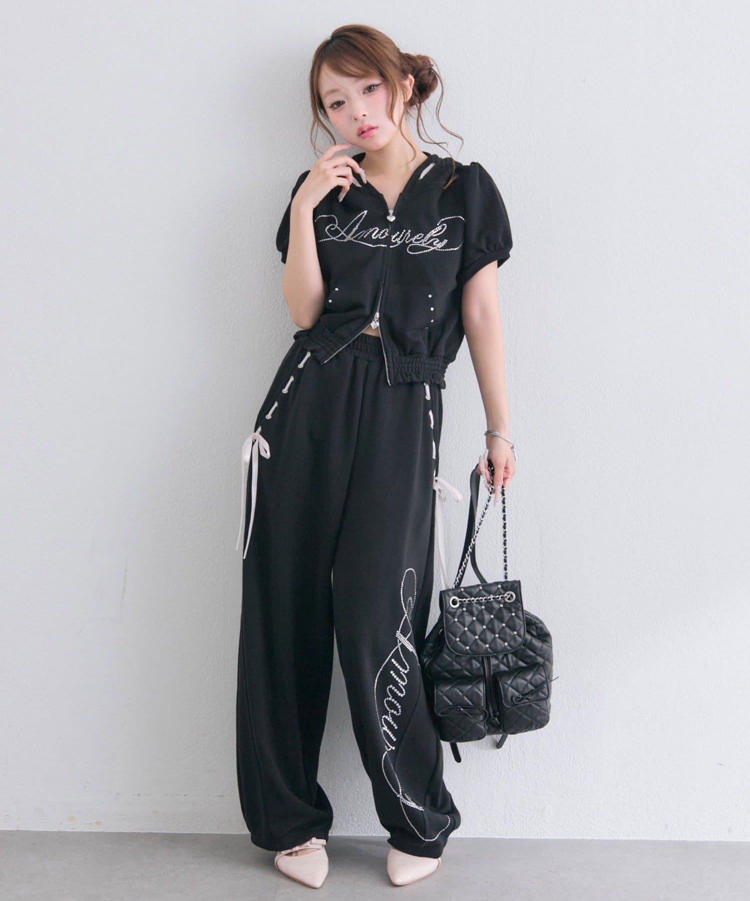 OLIVE des OLIVE(オリーブ デ オリーブ) アイレットリボンバレルレッグパンツ