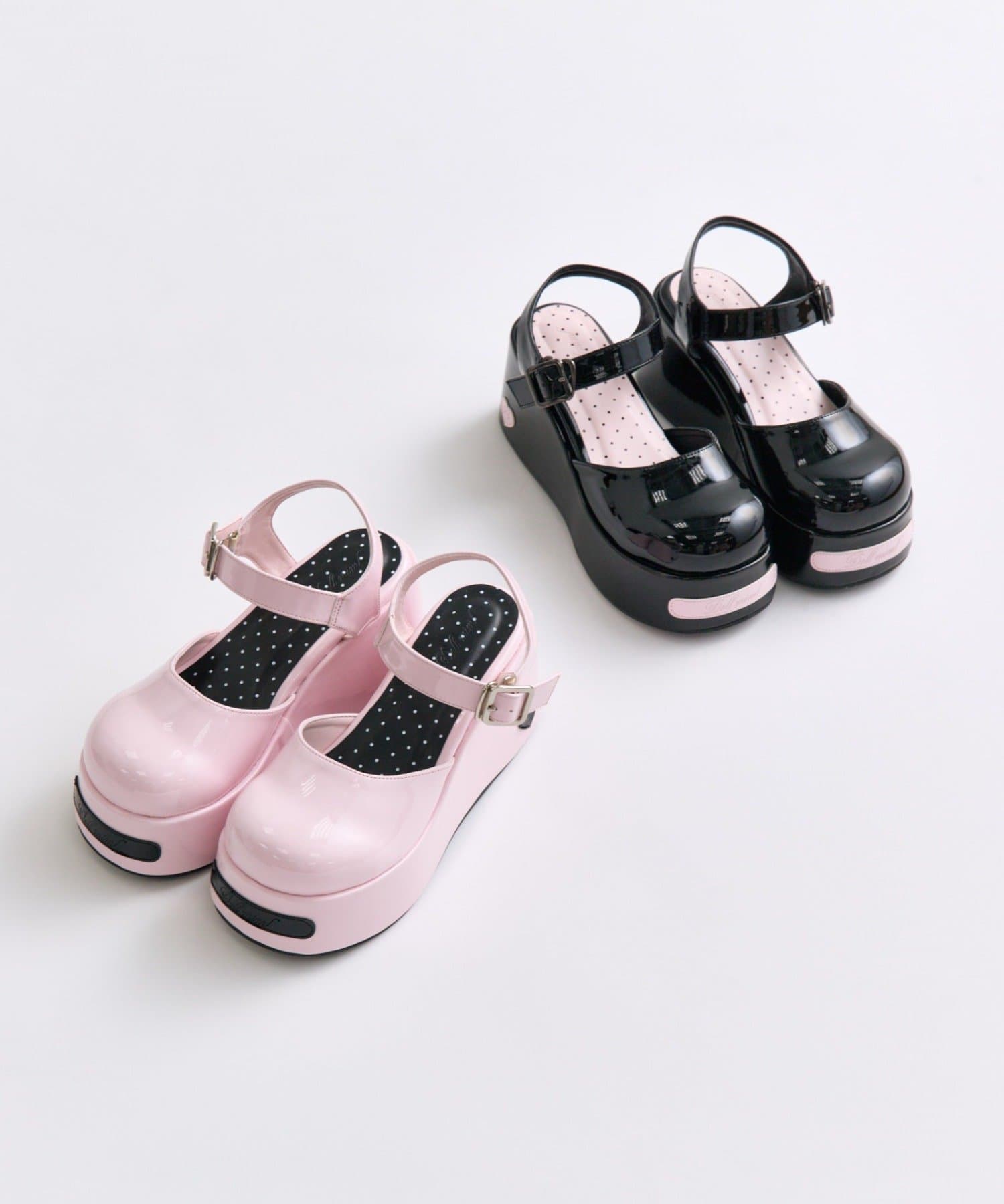 OLIVE des OLIVE(オリーブ デ オリーブ) 【インフルエンサー企画】miko enamel doll shoes