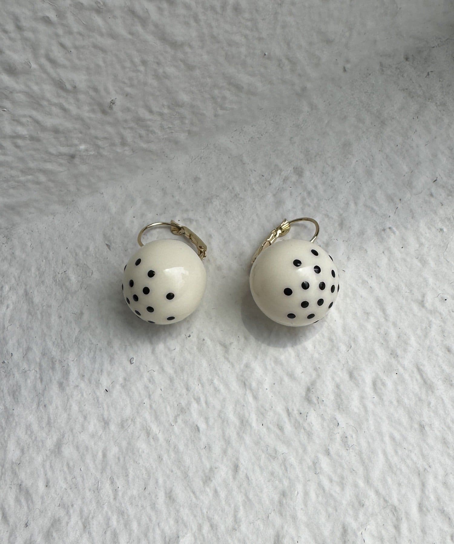 Lattice(ラティス) 【LesSignes】ドットピアス