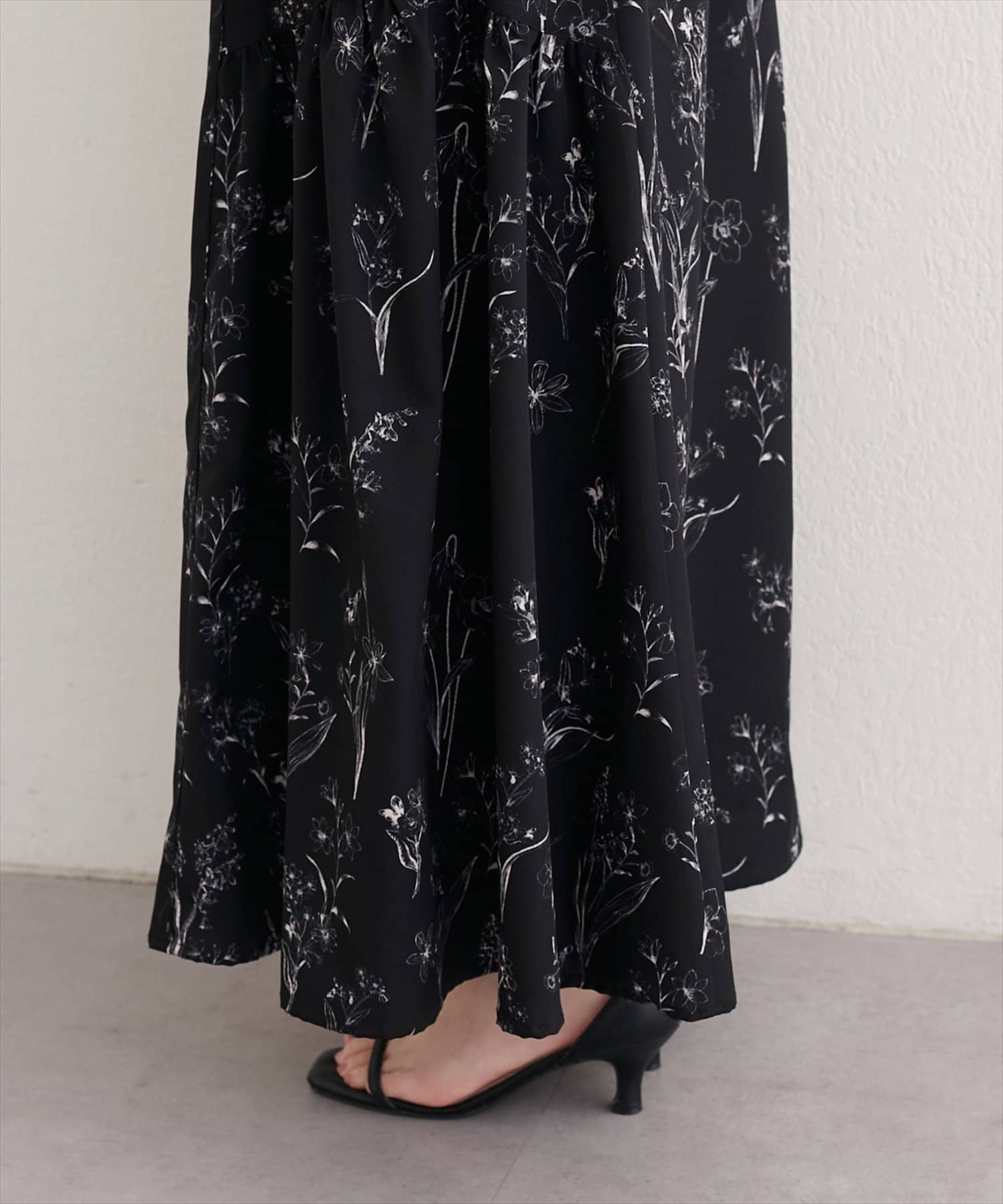 NICE CLAUP / OLIVE des OLIVE OUTLET(ナイスクラップ  / オリーブ デ オリーブ アウトレット) 【natural couture】フラワーマーメイドギャザースカート