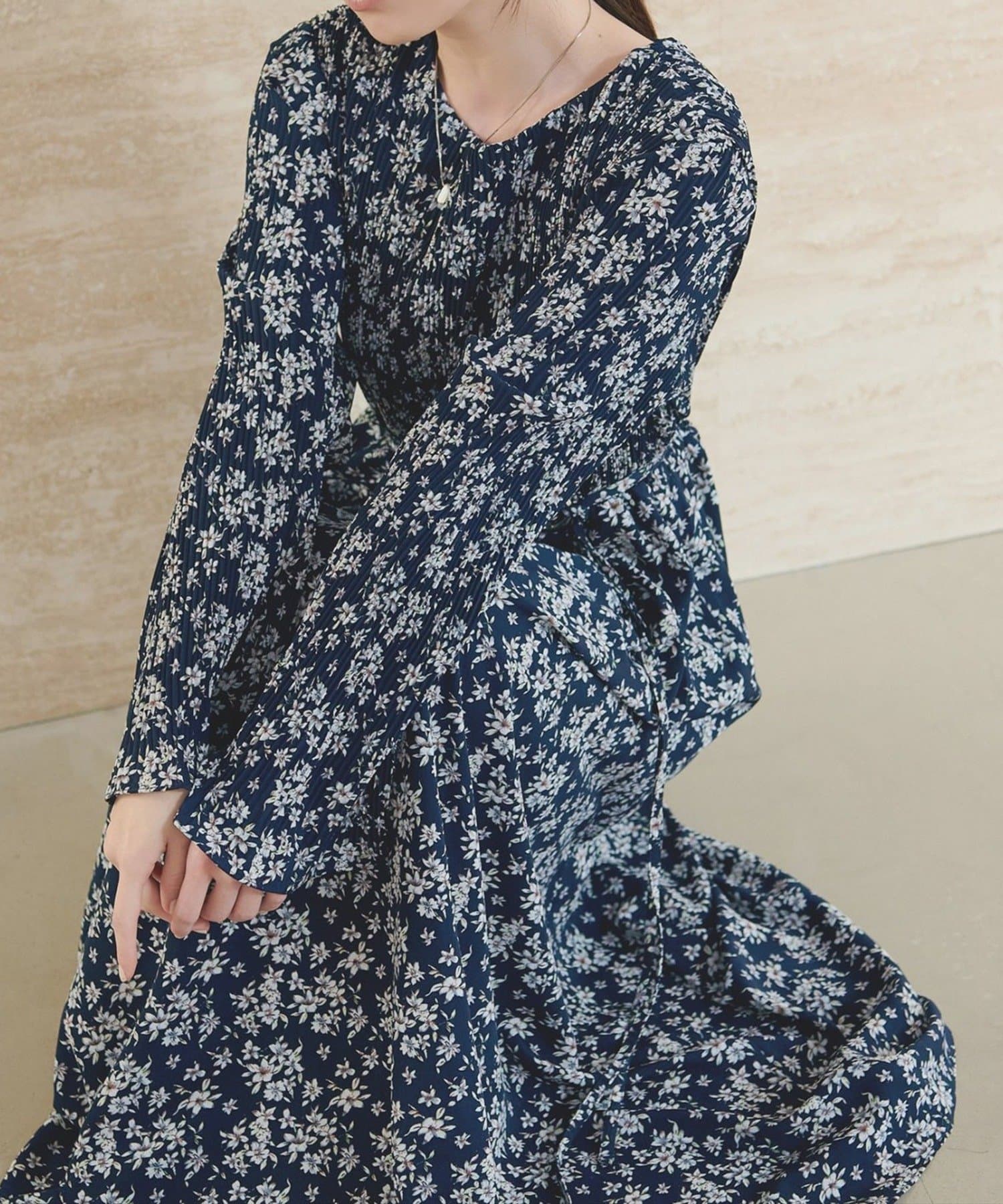 NICE CLAUP / OLIVE des OLIVE OUTLET(ナイスクラップ  / オリーブ デ オリーブ アウトレット) 【natural couture】ベルト付きプリーツワンピース