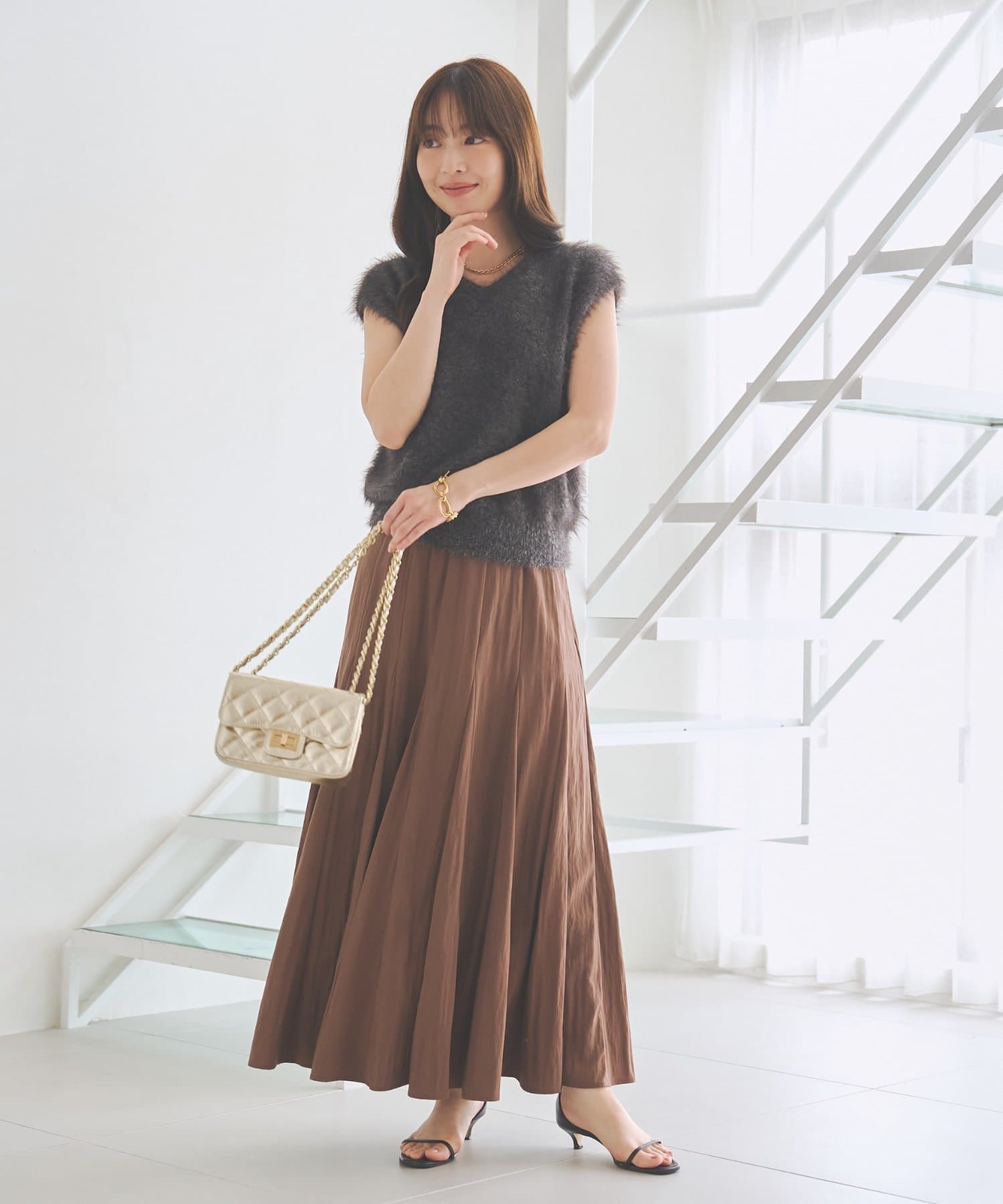 La boutique BonBon(ラブティックボンボン) へアリーフェザー前後２WAYフレンチニット