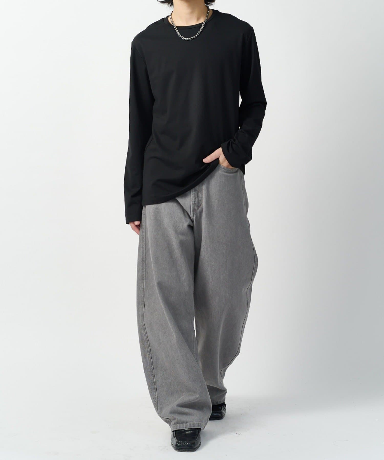 Lui's(ルイス) ブラックデニムバレルパンツ