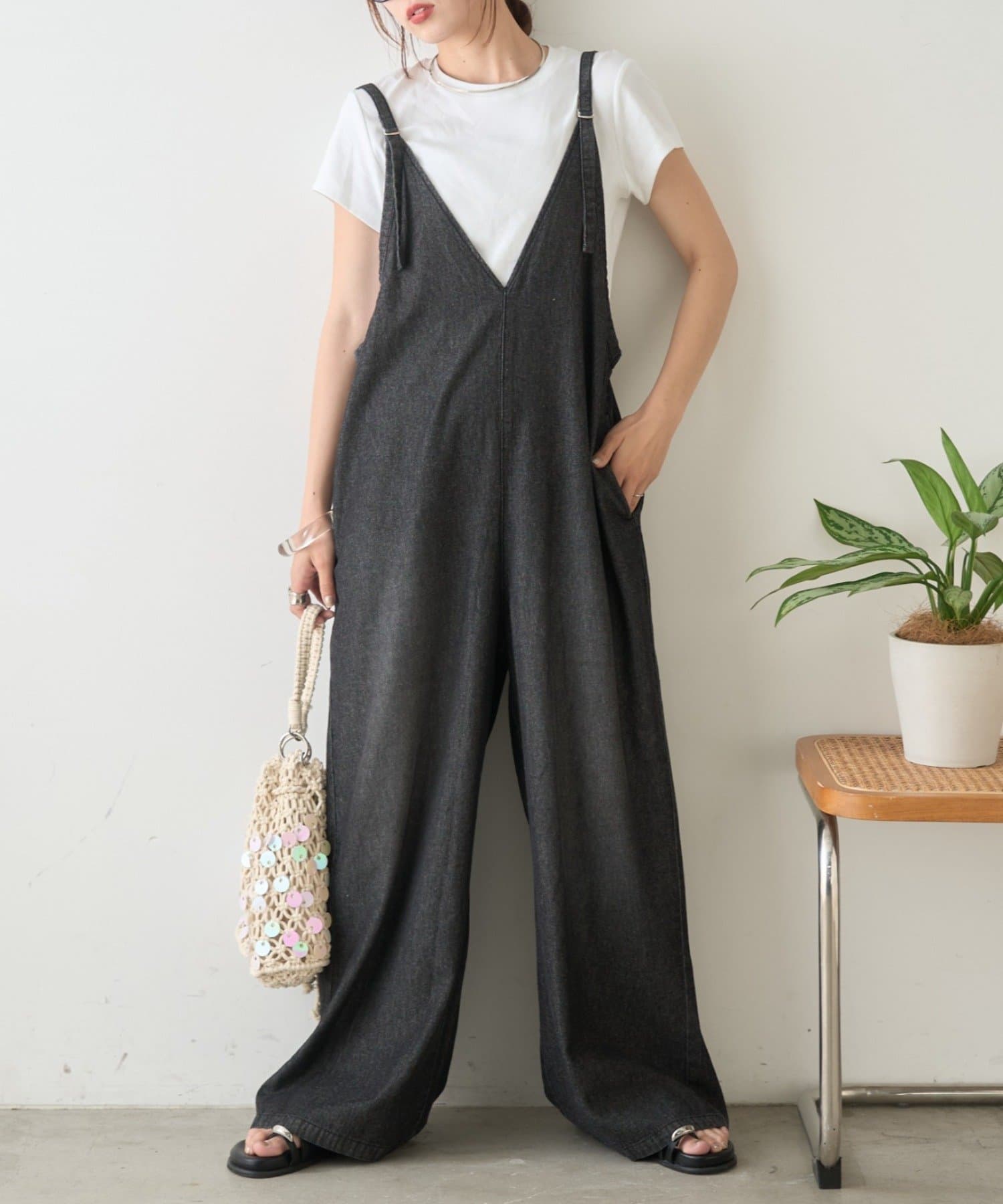 CIAOPANIC TYPY(チャオパニックティピー) 【2サイズ展開】柔らかデニムVネックサロペット