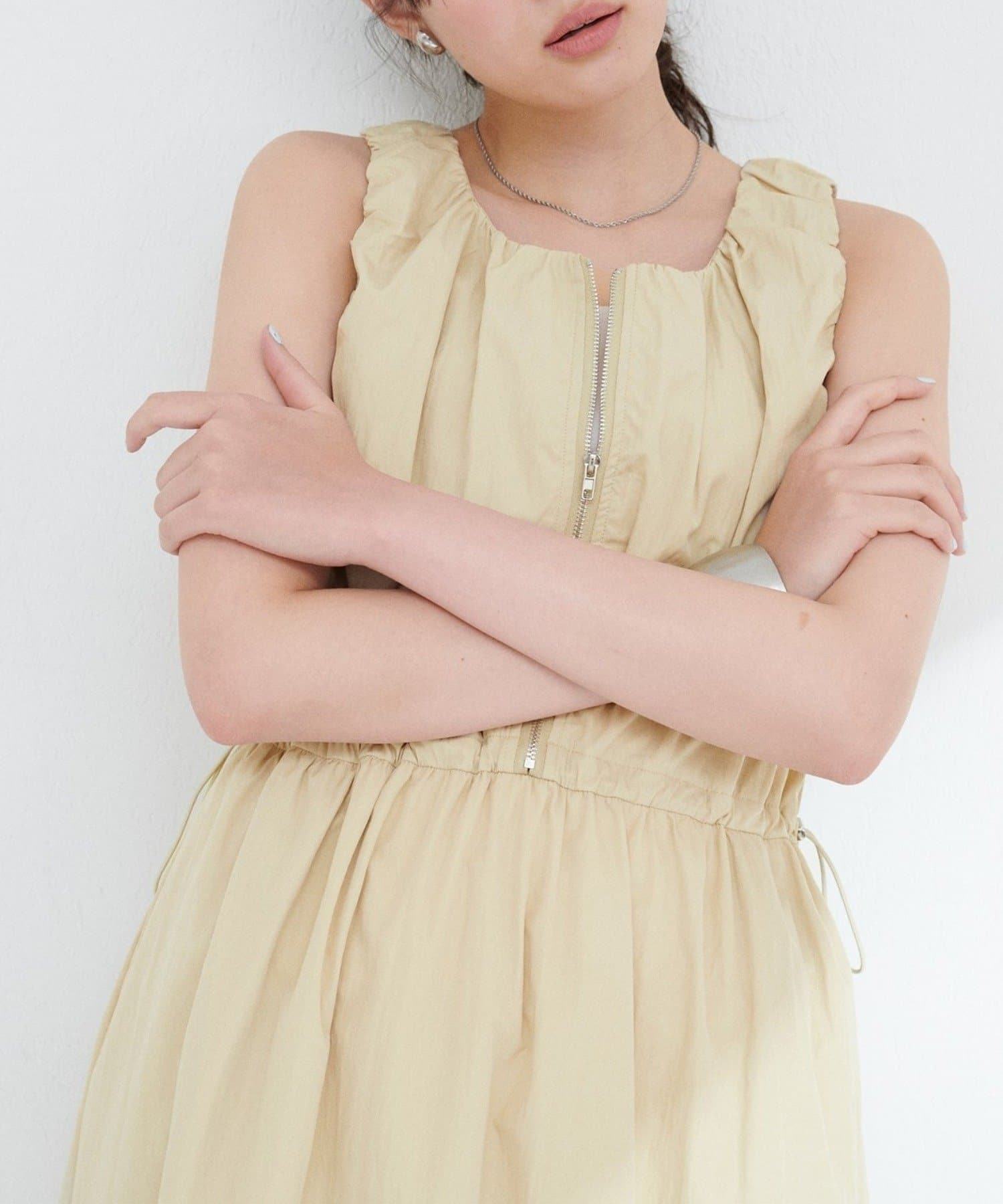 NICE CLAUP / OLIVE des OLIVE OUTLET(ナイスクラップ  / オリーブ デ オリーブ アウトレット) 【natural couture】袖ギャザーウエストドロストワンピ