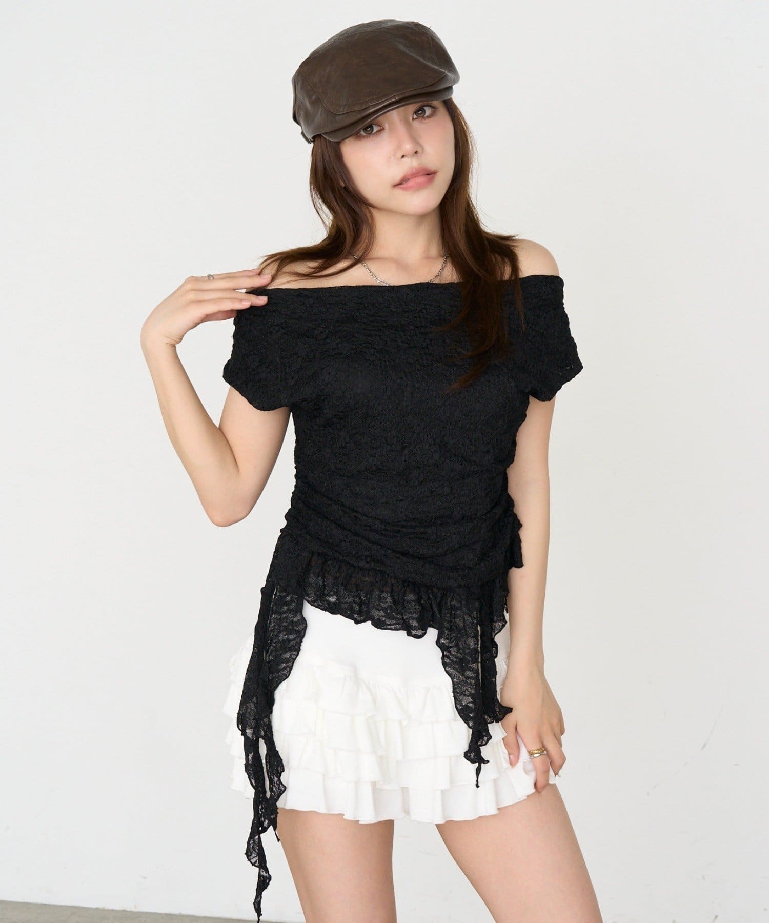 RAY CASSIN(レイカズン) 【レース】裾フリルドロストTシャツ